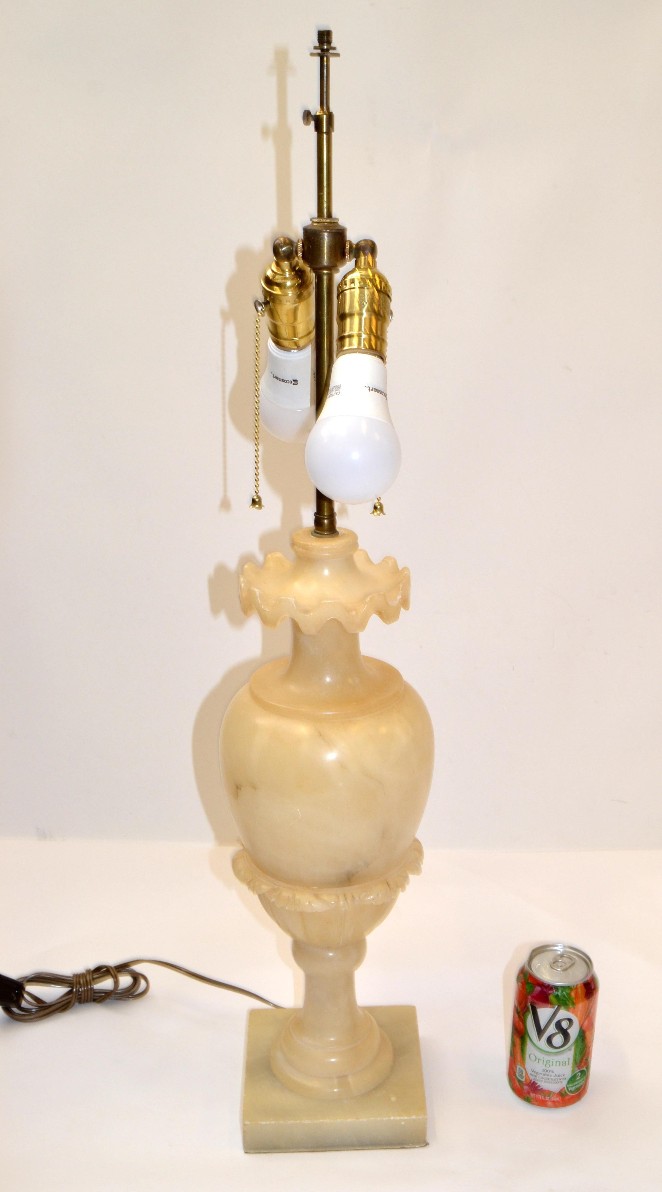 Pair Art Deco Hand-Carved Alabaster Urn Shape Table Lamps Brass Double Sockets For Sale 4