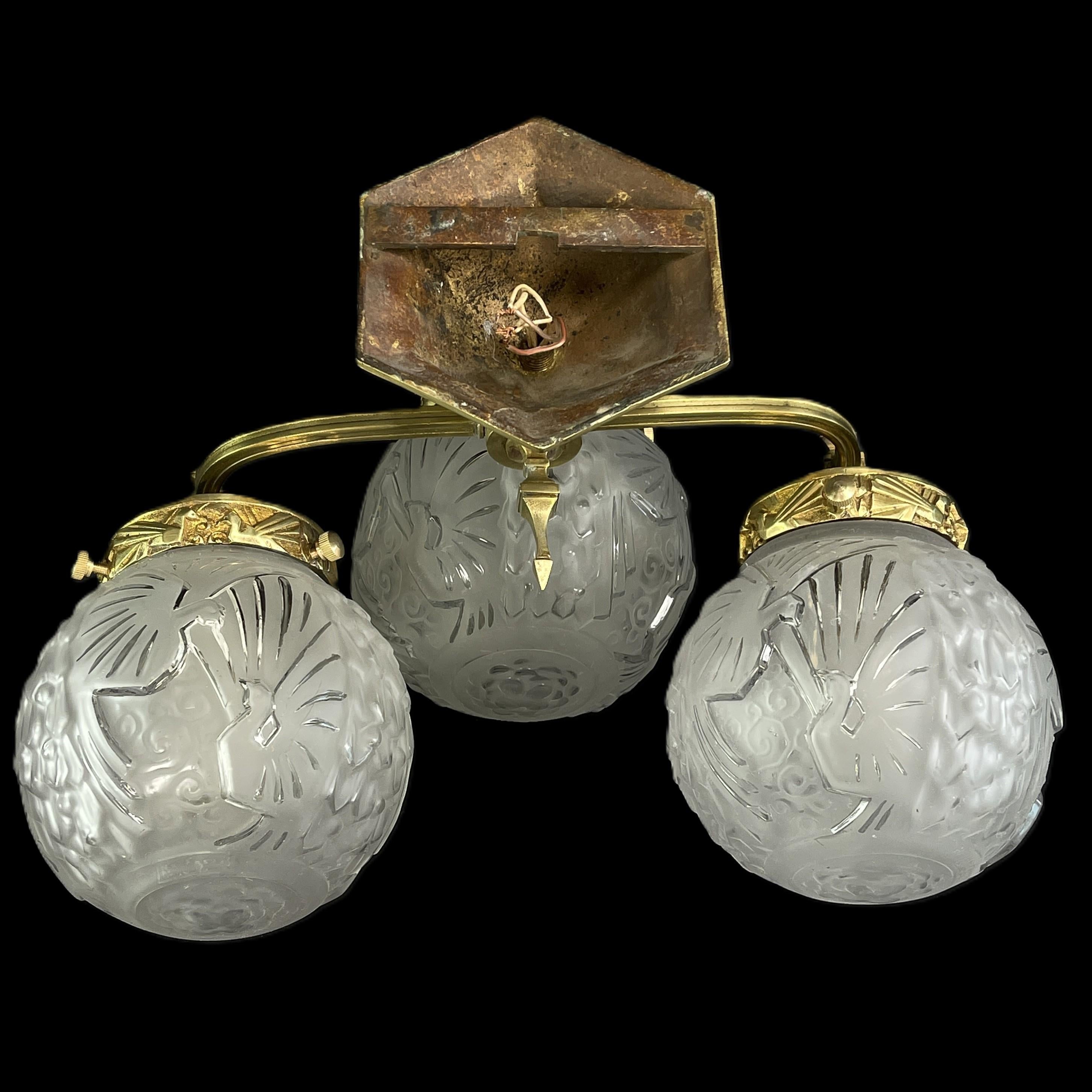 Pair ART DECO Muller Frères sconces with peacock motif wall applique lamps 30s For Sale 1