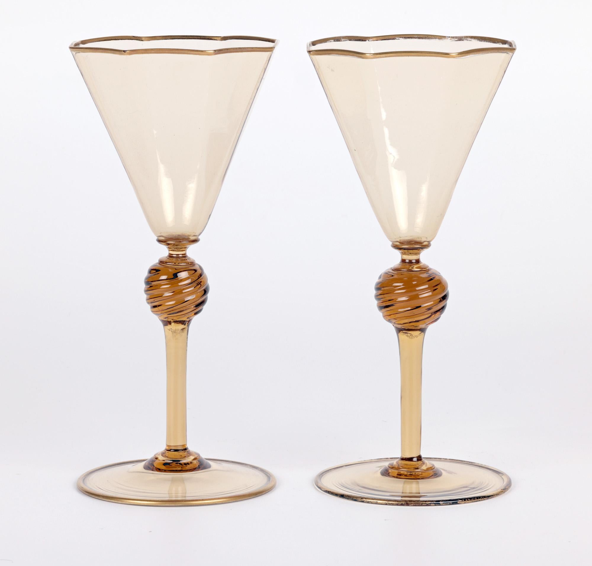 Pair Art Deco Murano MVM Cappellin Amber Wine Glasses, circa 1925 For Sale 7