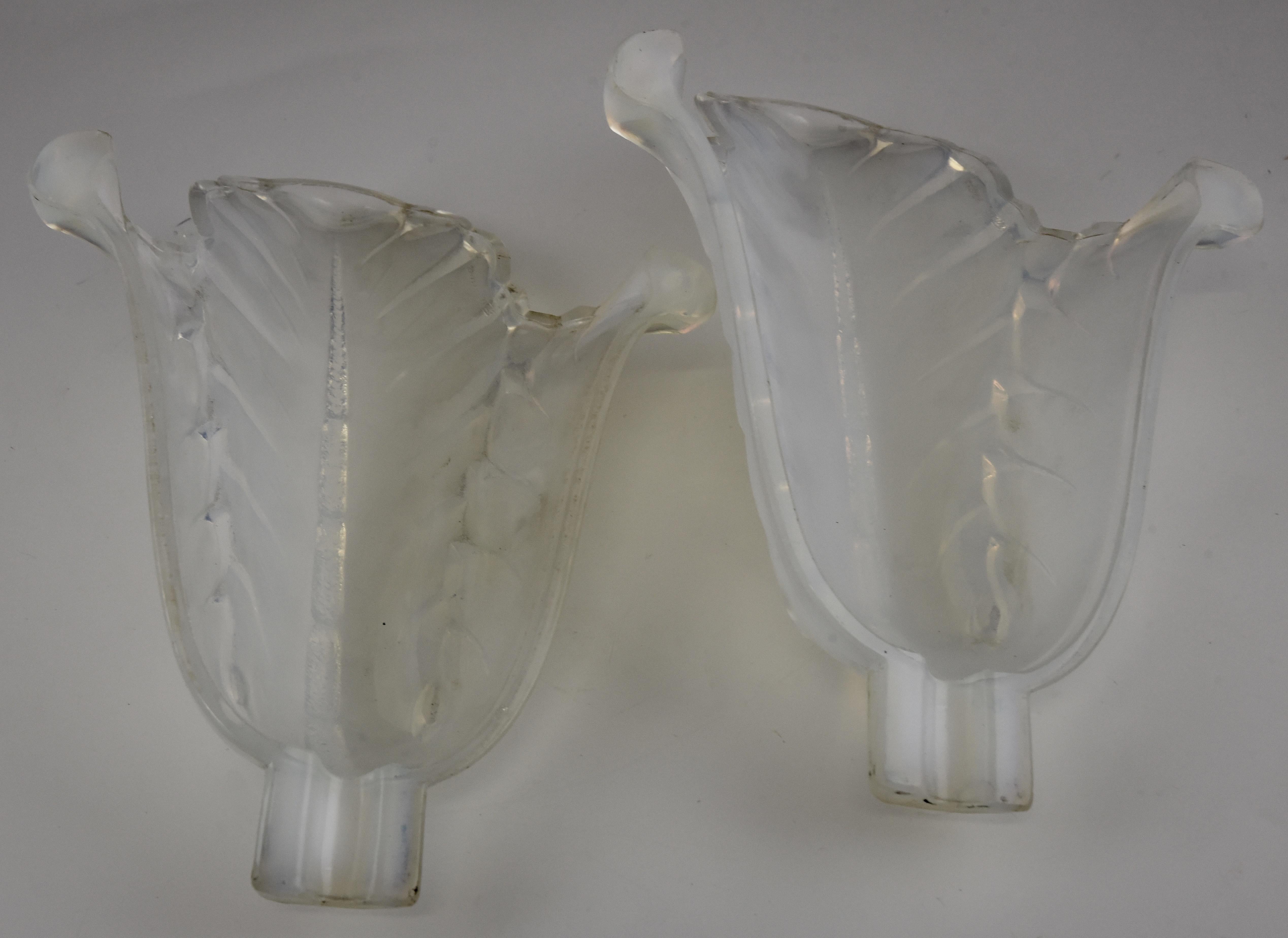 Pair Art Deco Opalescent Glass Wall Sconces  Ezan  1930 France 3