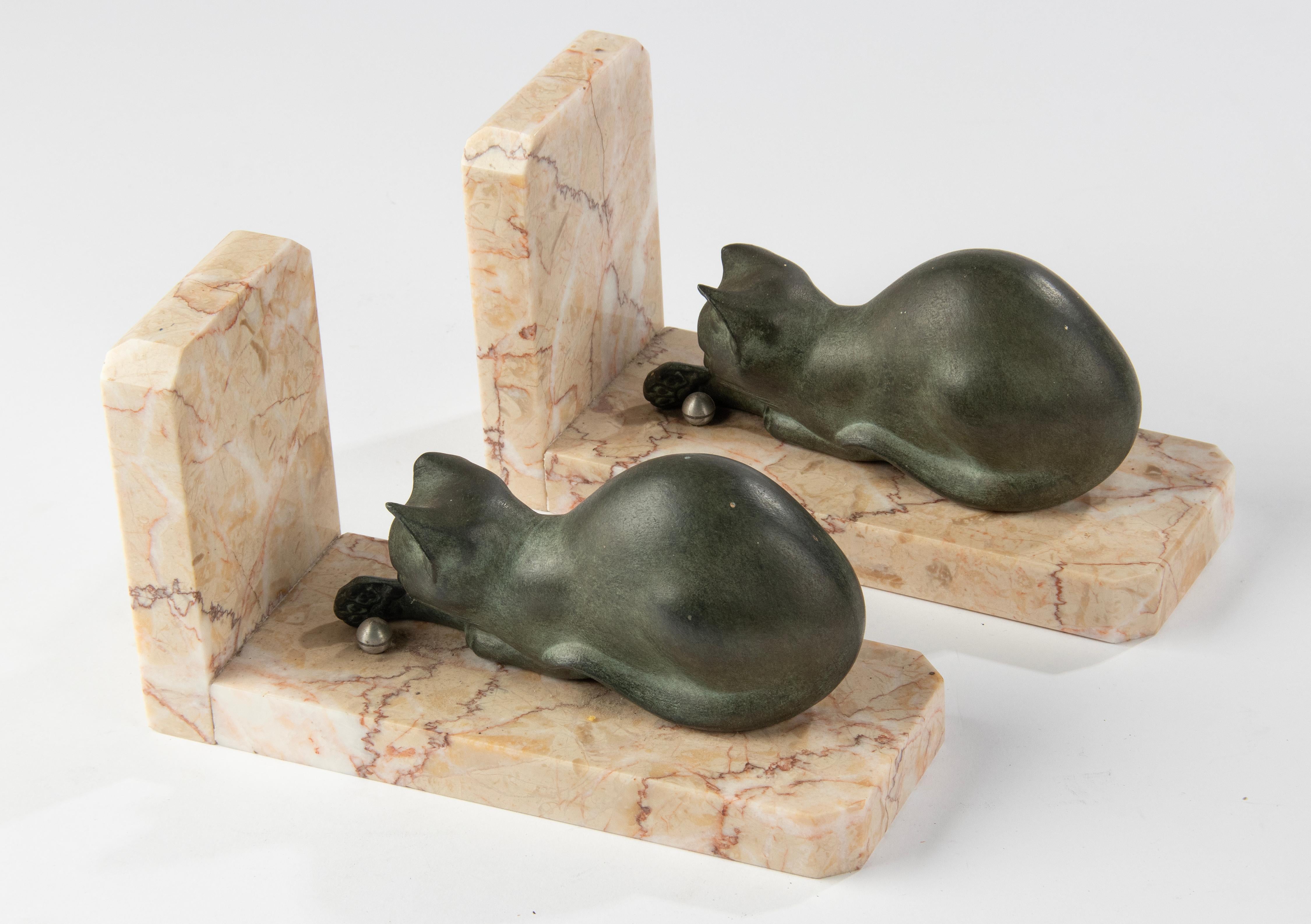 Pair Art Deco Period Spelter Bookends with Playing Cats by Marti Font 7