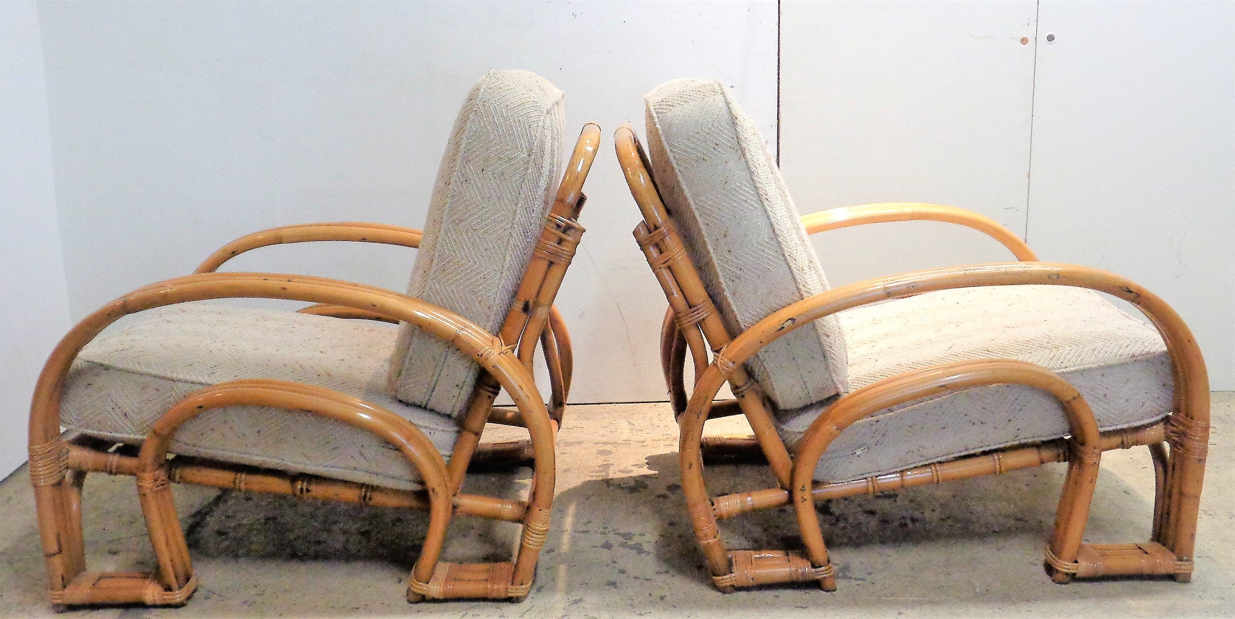  Rattan Double Horseshoe Lounge Chairs For Sale 2