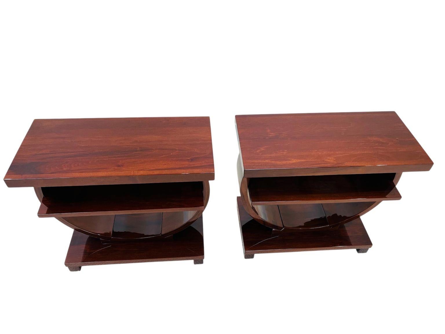 Pair Art Deco  Side Table by Modernage Furniture Company, Circa 1930's For Sale 8