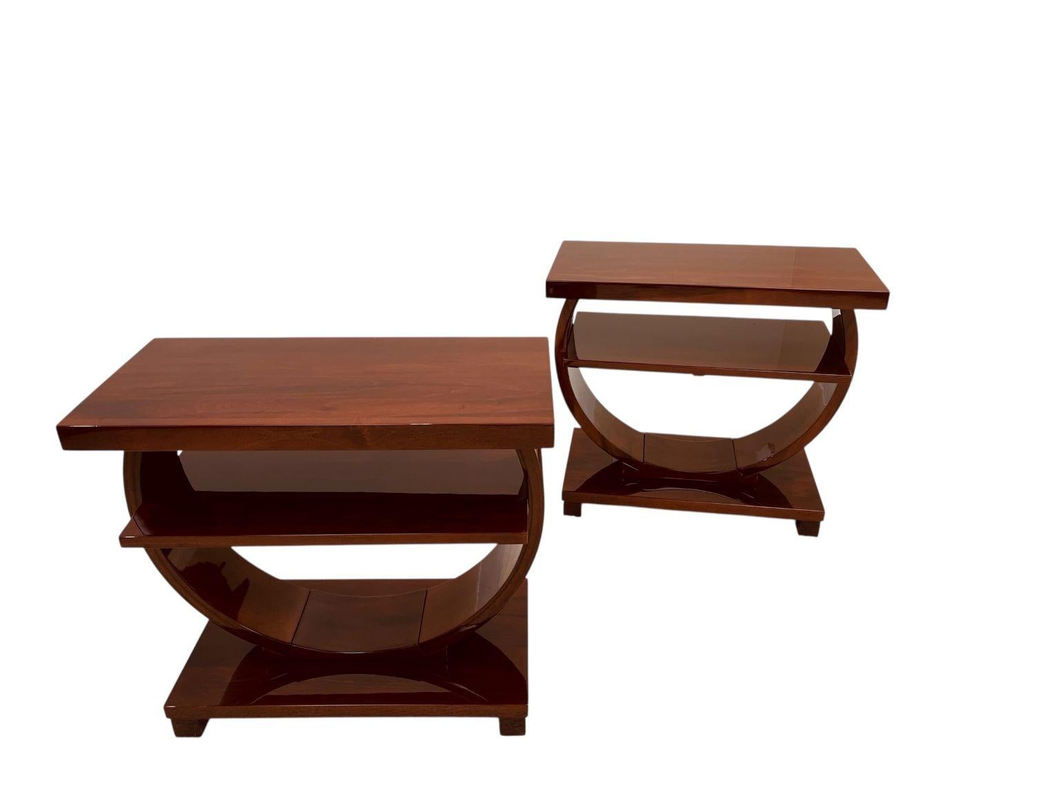 20th Century Pair Art Deco  Side Table by Modernage Furniture Company, Circa 1930's For Sale