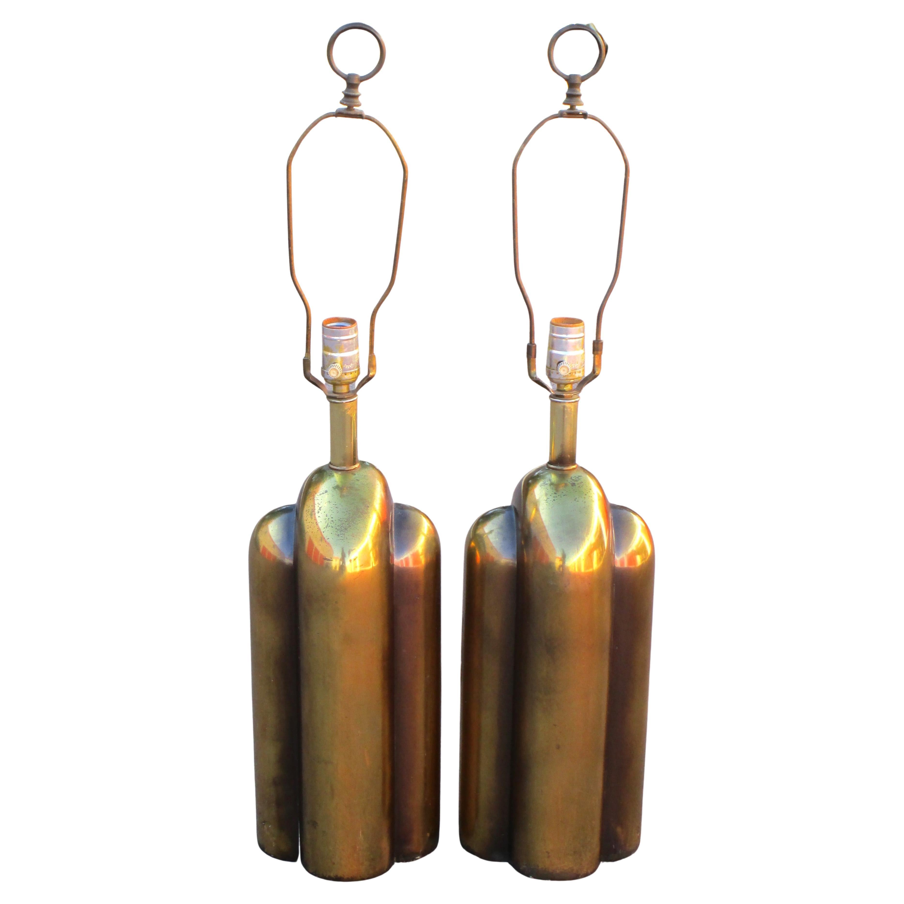 Pareja de lámparas de mesa de latón de estilo Art Decó de Westwood Industries, años 70 en venta