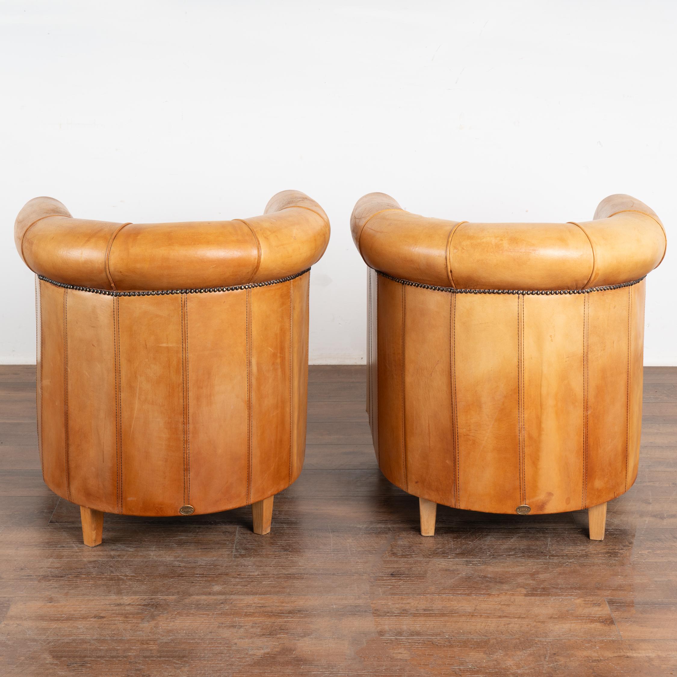Pair Art Deco Vintage Leather Club Chairs by Joris of The Netherlands circa 1970 7