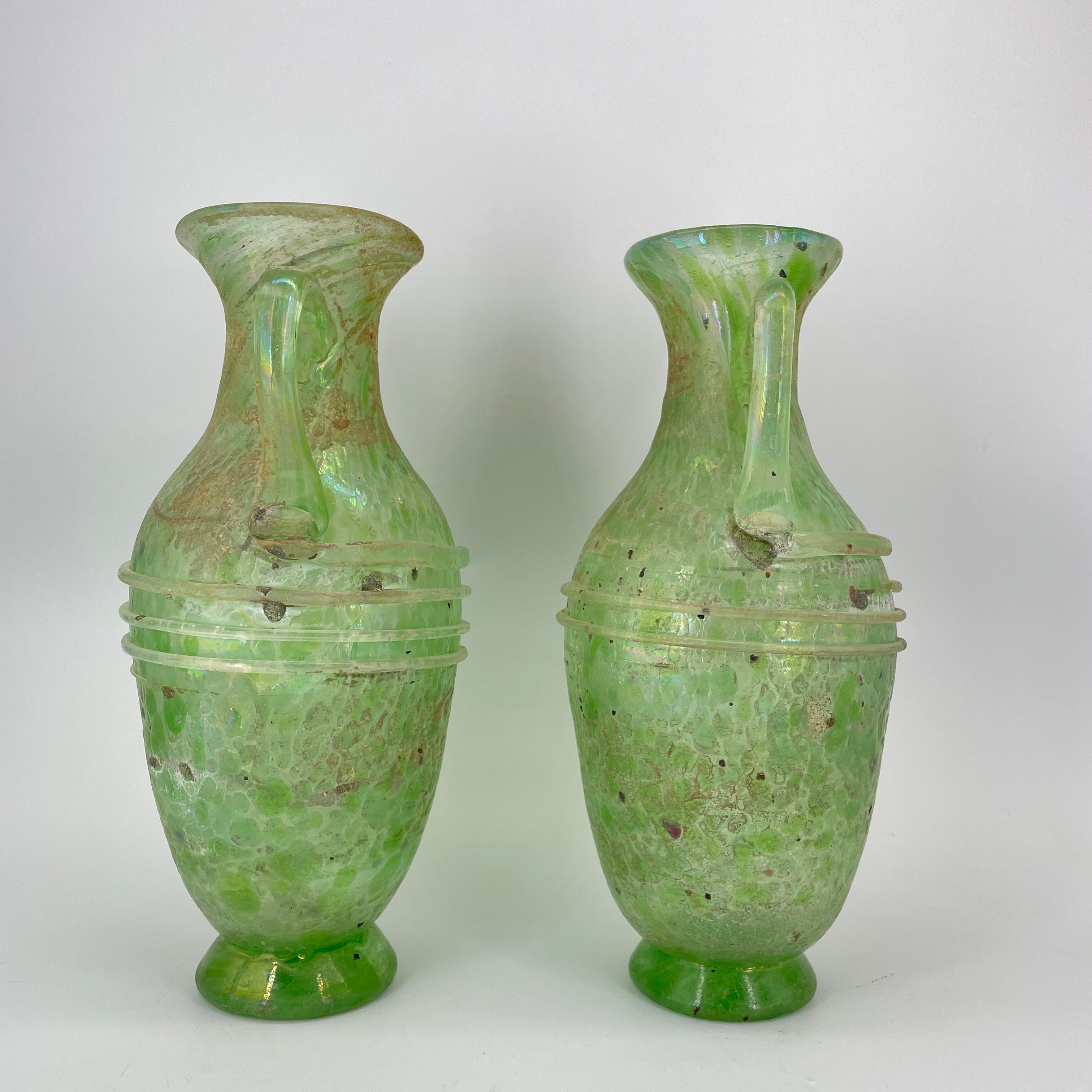 Paar Kunstglasvasen mundgeblasen romanisch wie Scavo Cenedese Venini Murano (Handgefertigt) im Angebot