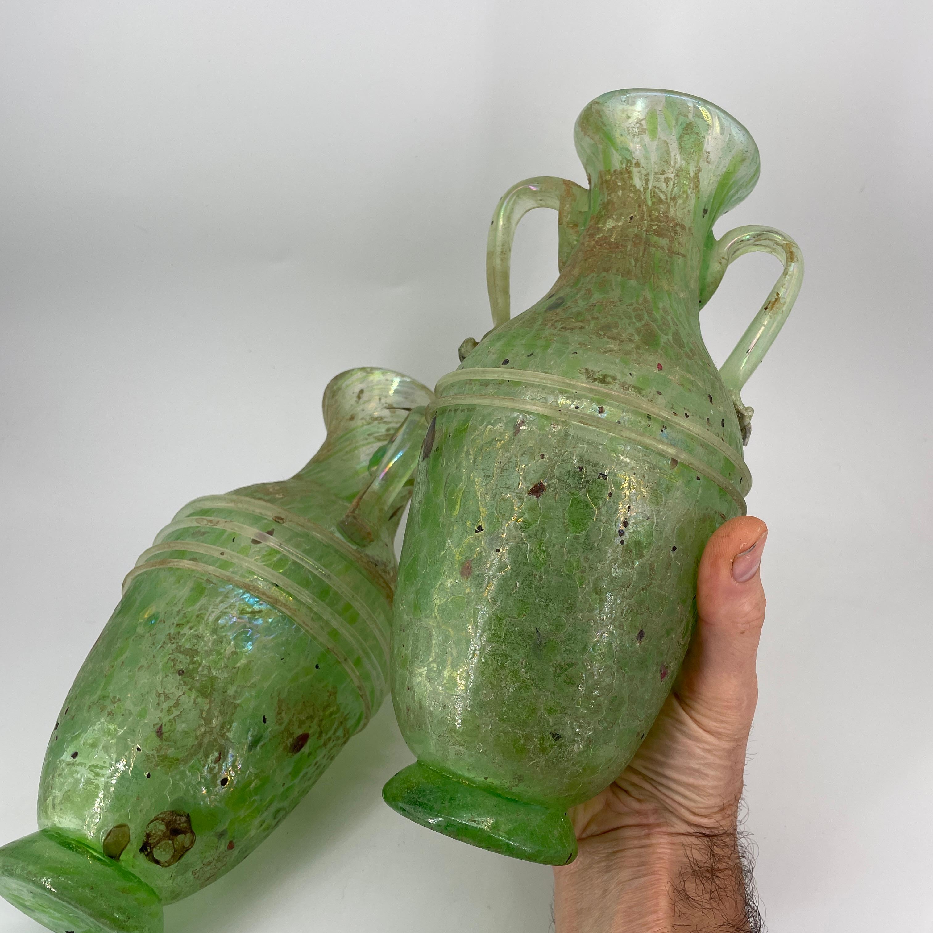 Paar Kunstglasvasen mundgeblasen romanisch wie Scavo Cenedese Venini Murano (Mitte des 20. Jahrhunderts) im Angebot