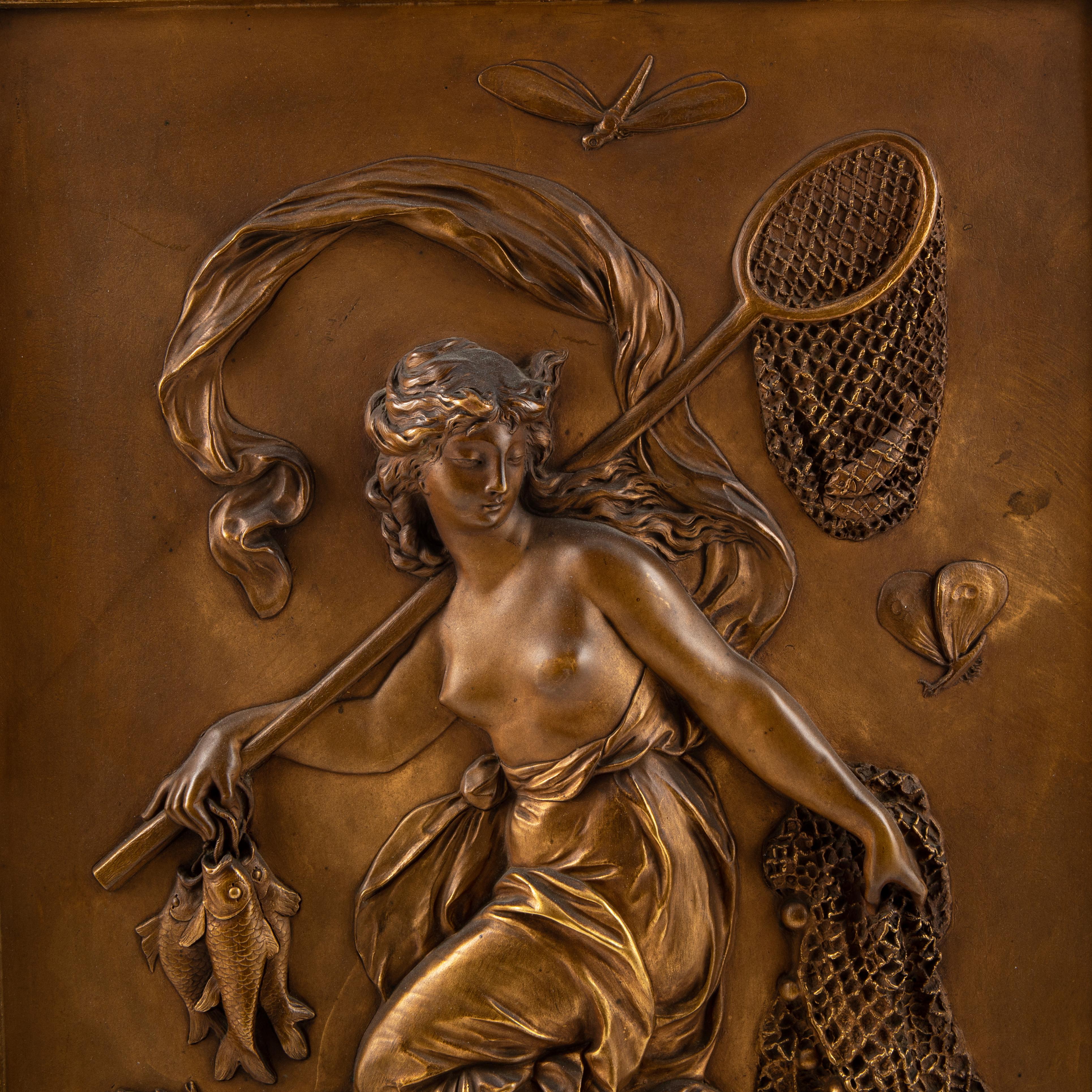 Tedesco Coppia di placche da parete in rilievo in bronzo Art Nouveau in vendita