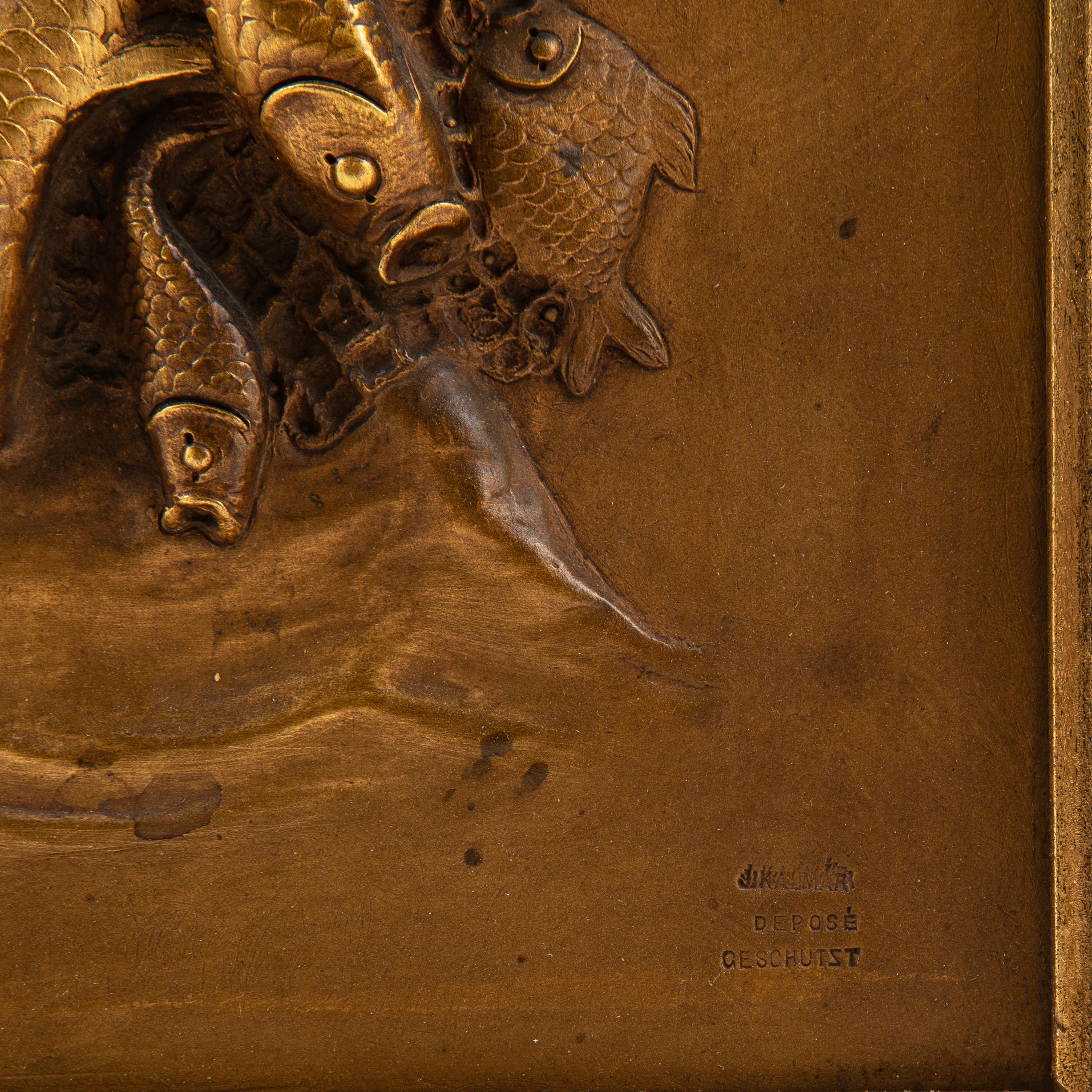 XX secolo Coppia di placche da parete in rilievo in bronzo Art Nouveau in vendita