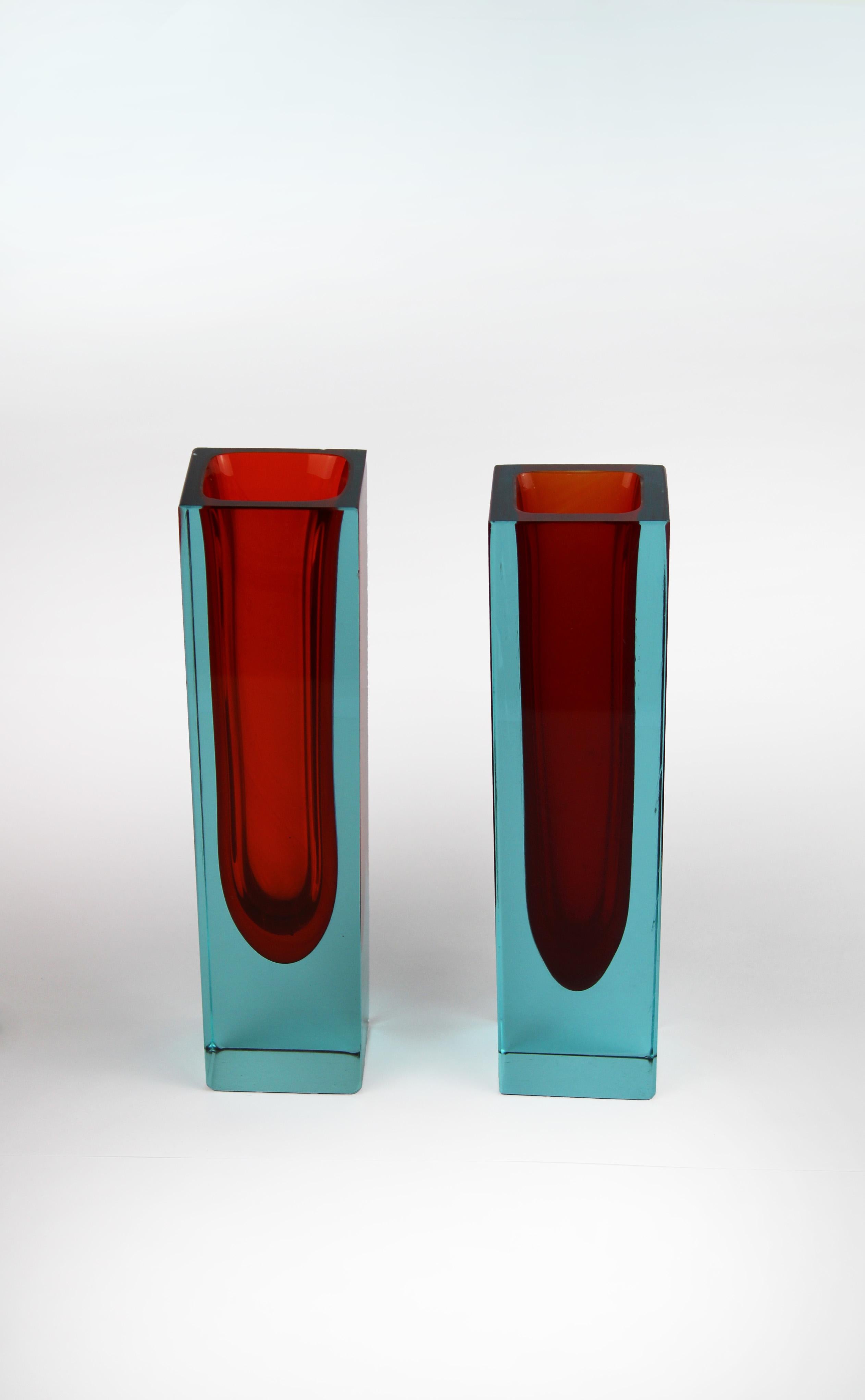 Paar Kunstvasen Murano Flavio Poli Rot Orange Blau Glas Mandruzzato 1960 Italien (Moderne der Mitte des Jahrhunderts) im Angebot