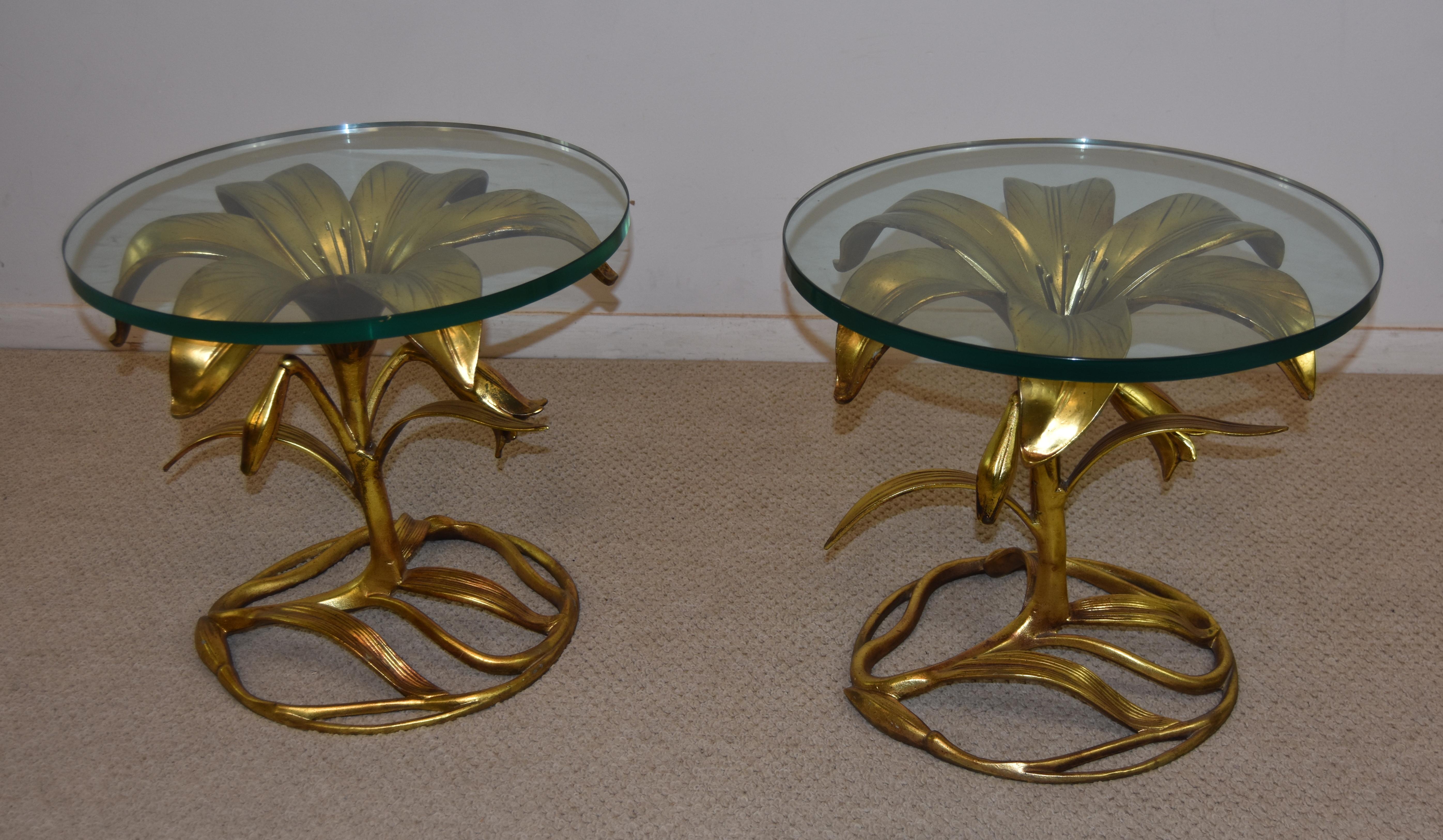 Pair of gold leafed aluminum side tables in lily flower form by Arthur Court. Thick beveled 3/4