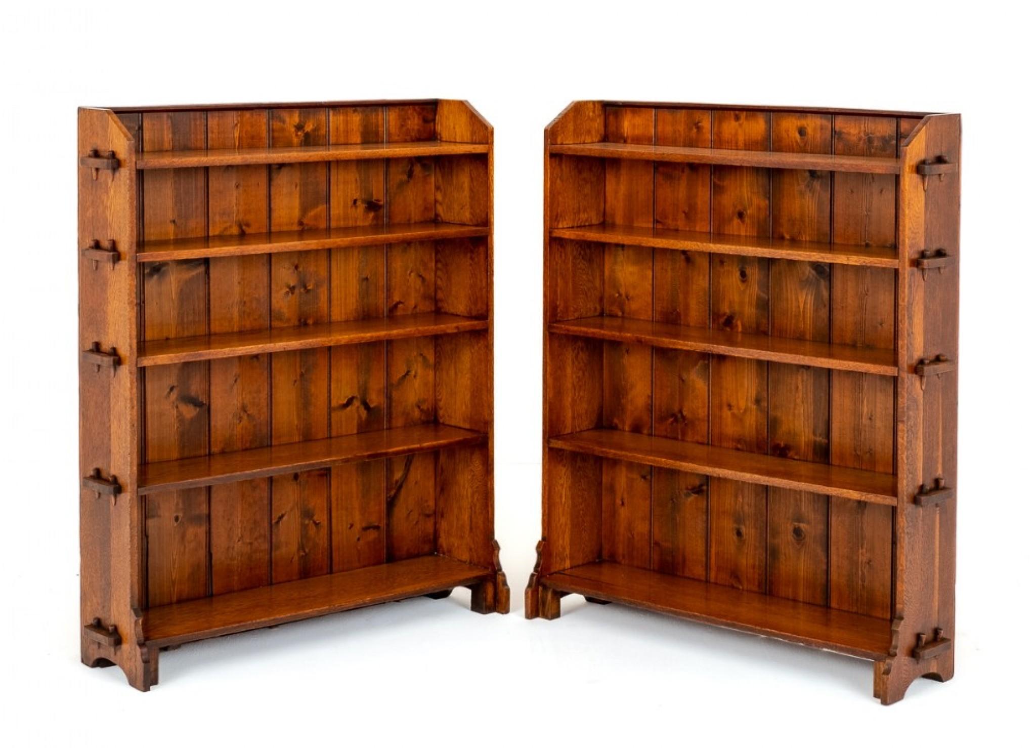 Pair Arts and Crafts Bookcases Open Front Oak In Good Condition In Potters Bar, GB