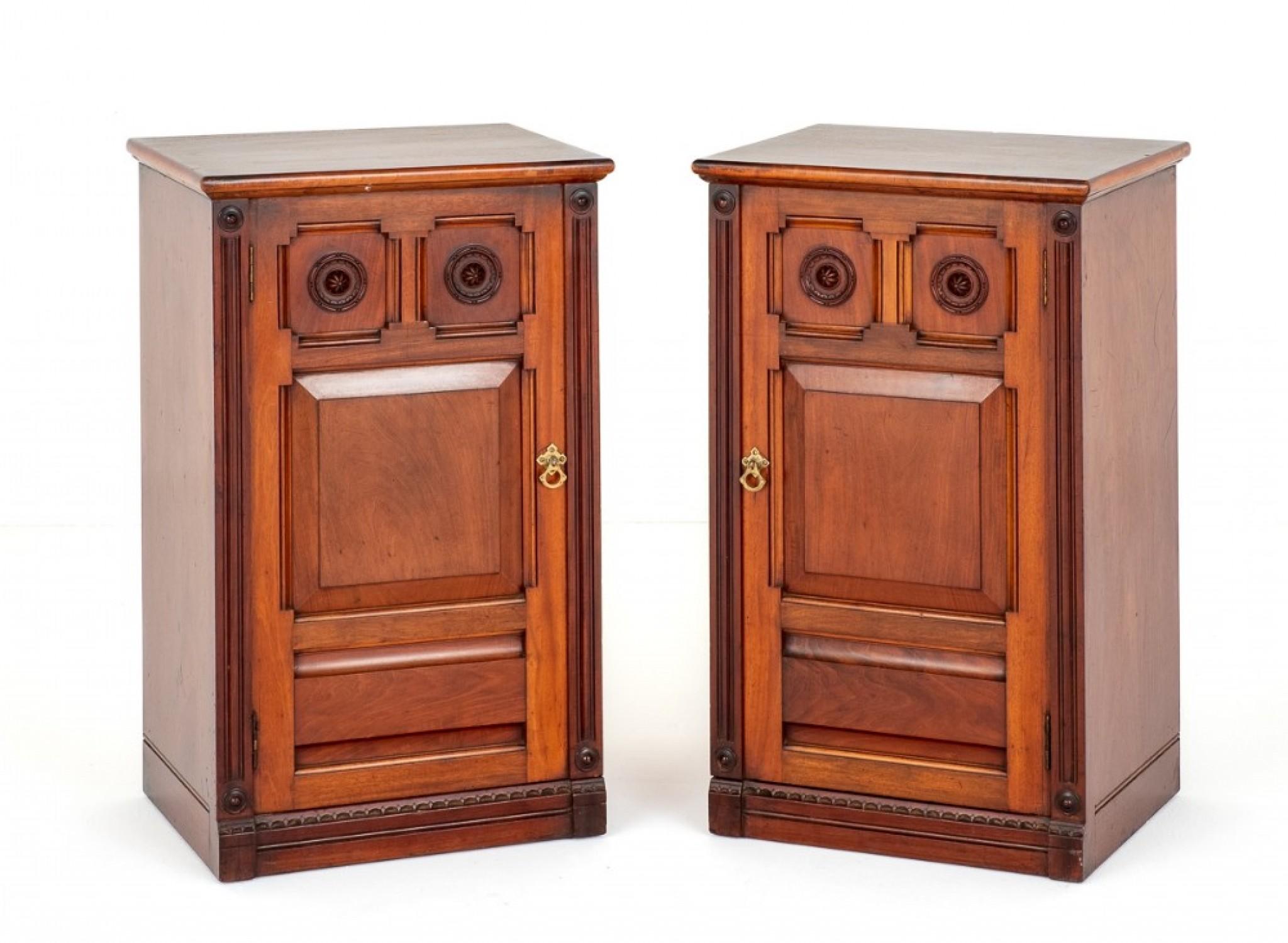 Early 20th Century Pair Arts and Crafts Cabinets Mahogany Nightstands, 1900