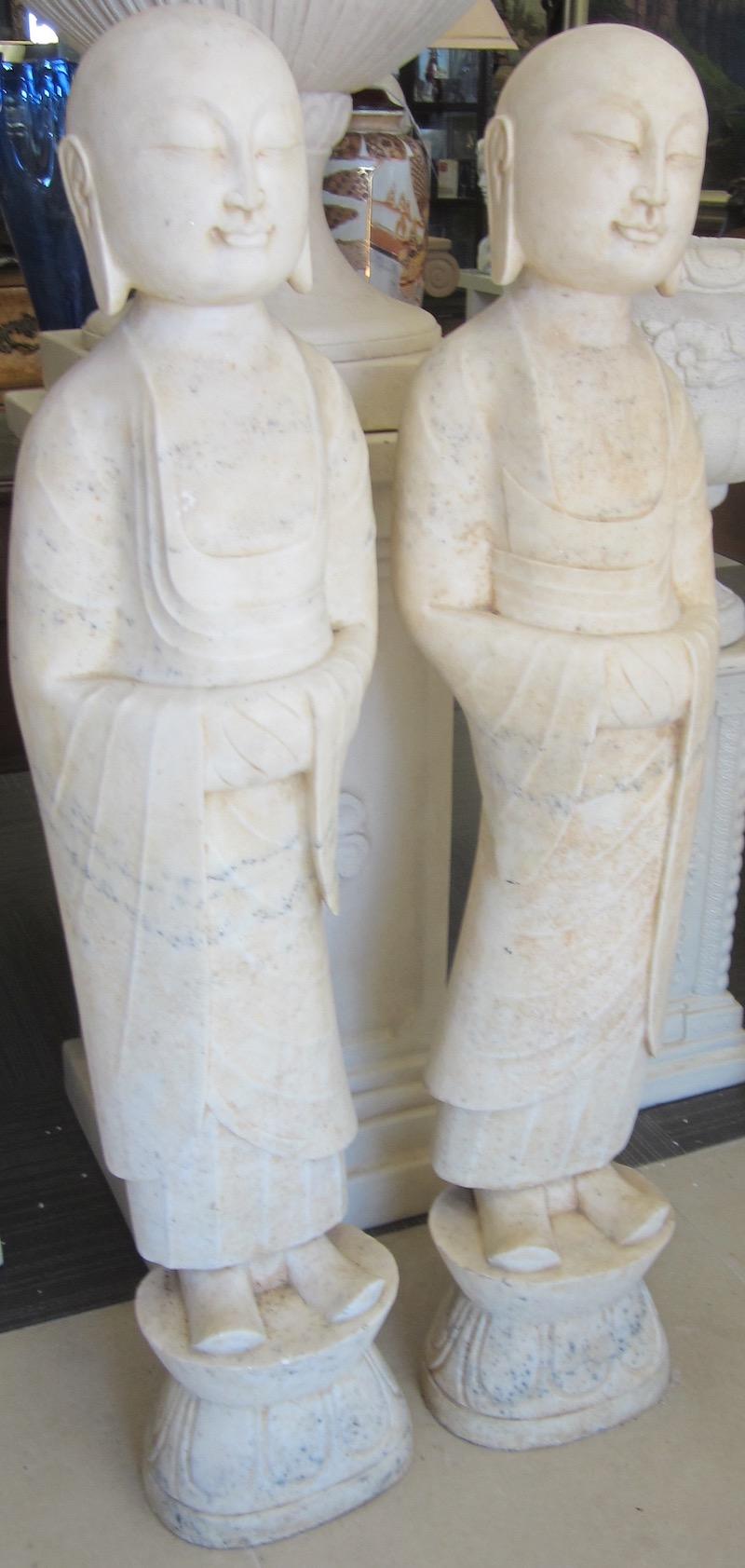 Chinoiserie Pair of Asian Marble Statues For Sale