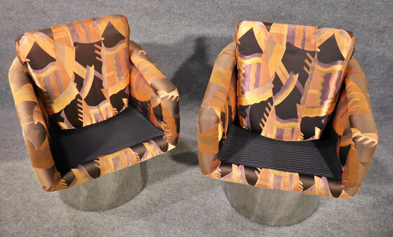 Late 20th Century Pair Attributed Baughman Swivel Dining Chairs circa 1970