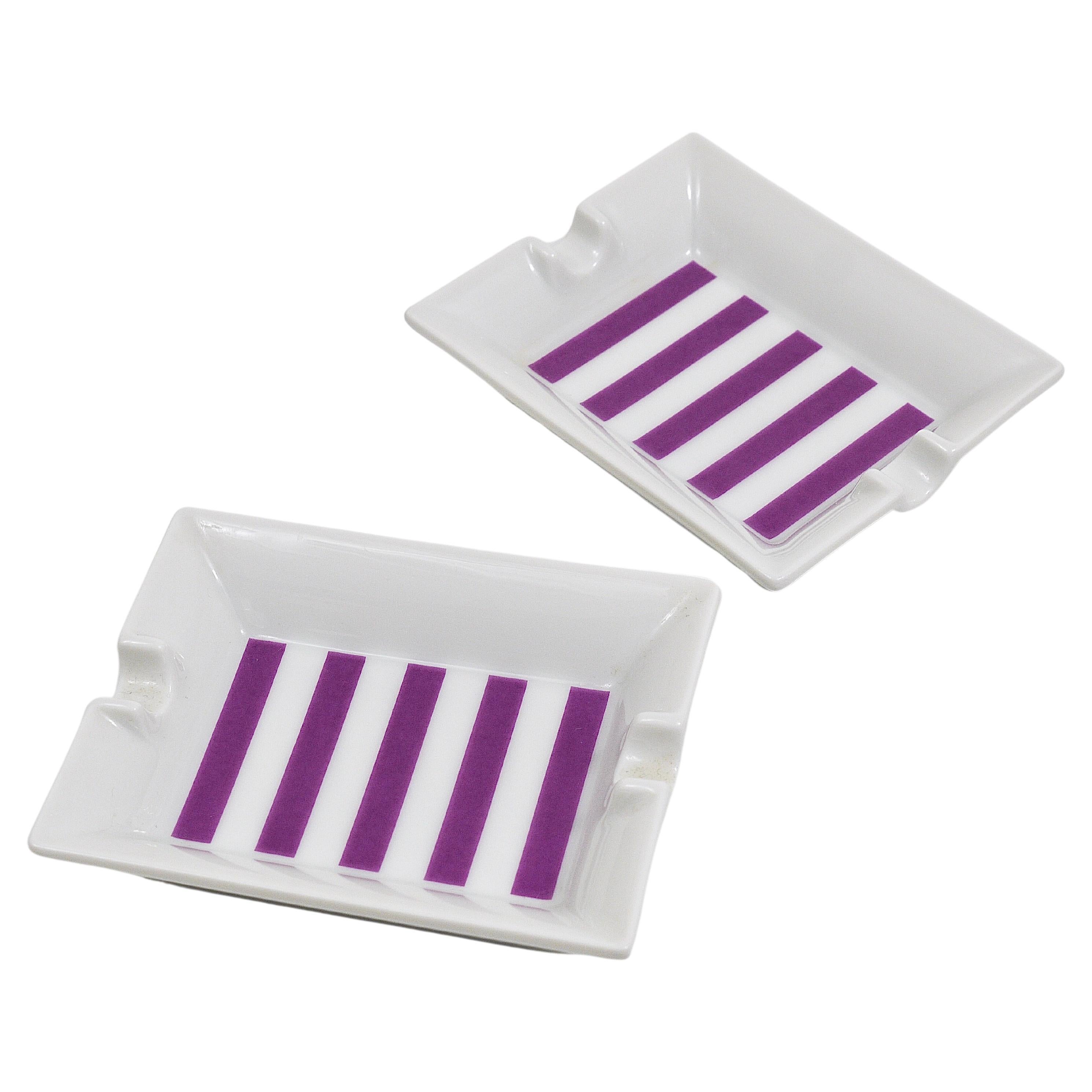 Pair Augarten Vienna Purple Midcentury Fine Porcelaine Ashtrays, Austria, 1950s For Sale