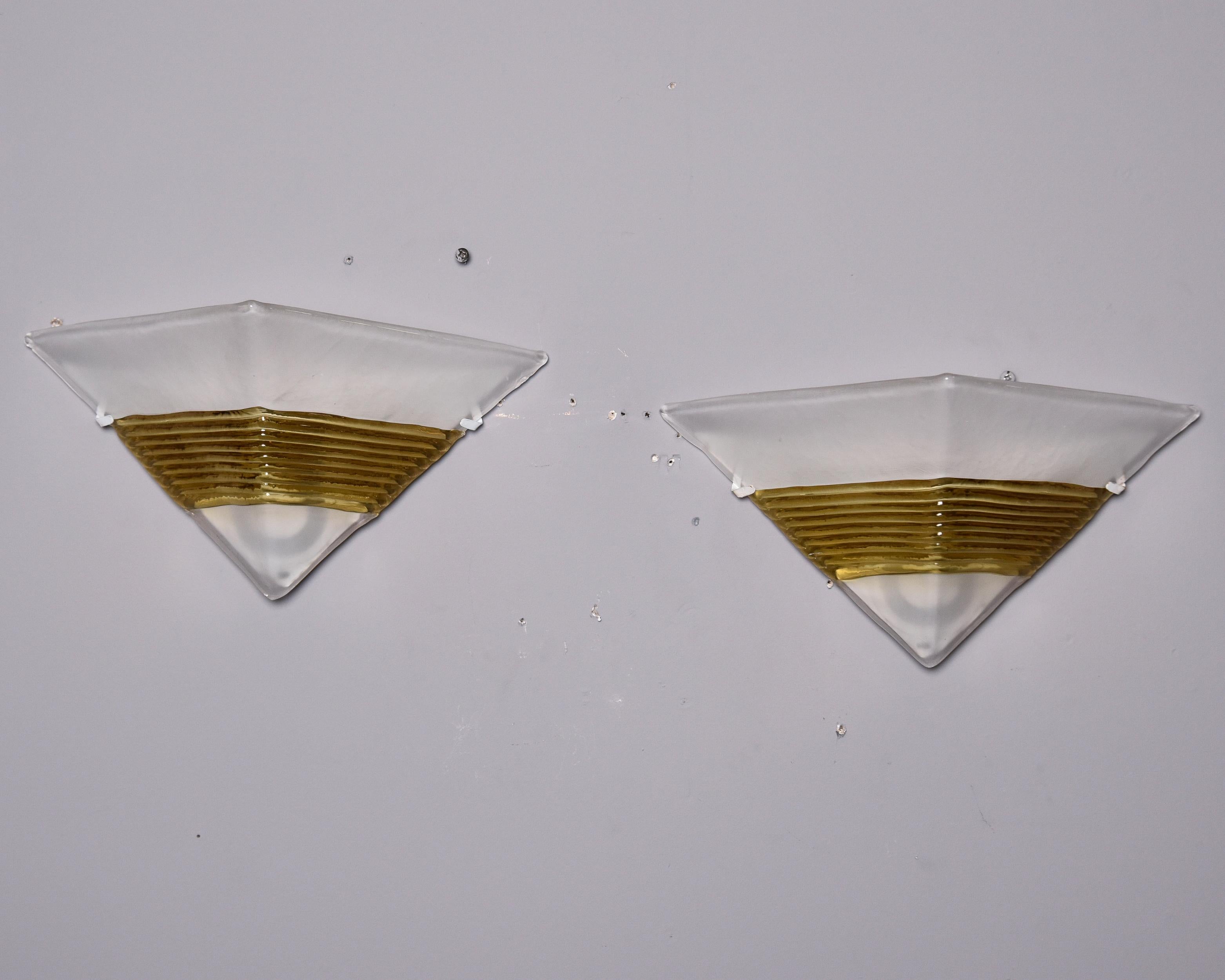 Mid-Century Modern Pair AV Mazzega Triangular White Murano Glass Sconces with Gold Ribbed Accents For Sale