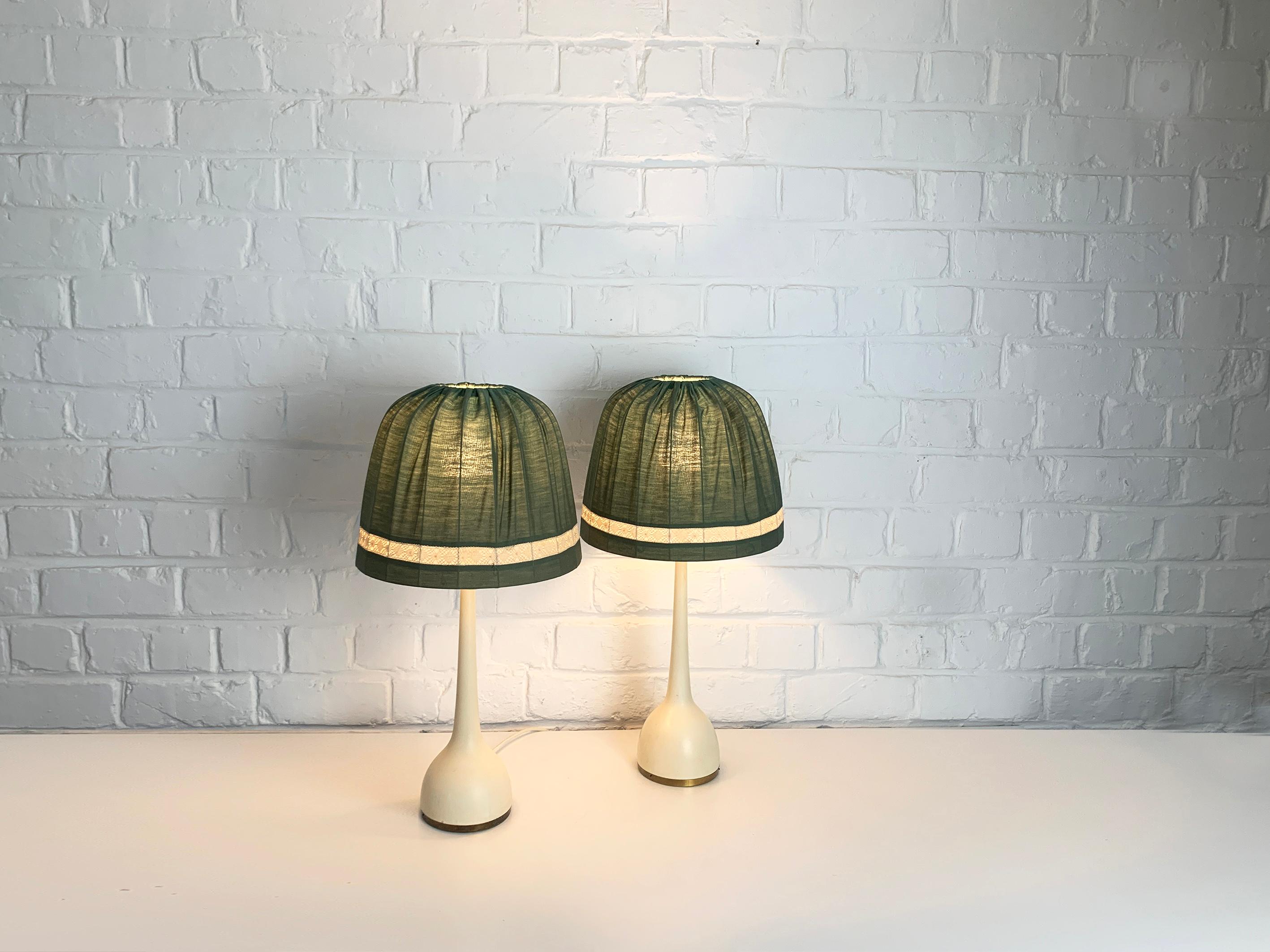Paire de lampes de bureau B-44 de Hans-Agne Jakobsson pour AB Markaryd, Suède, années 1960 Bon état - En vente à Vorst, BE
