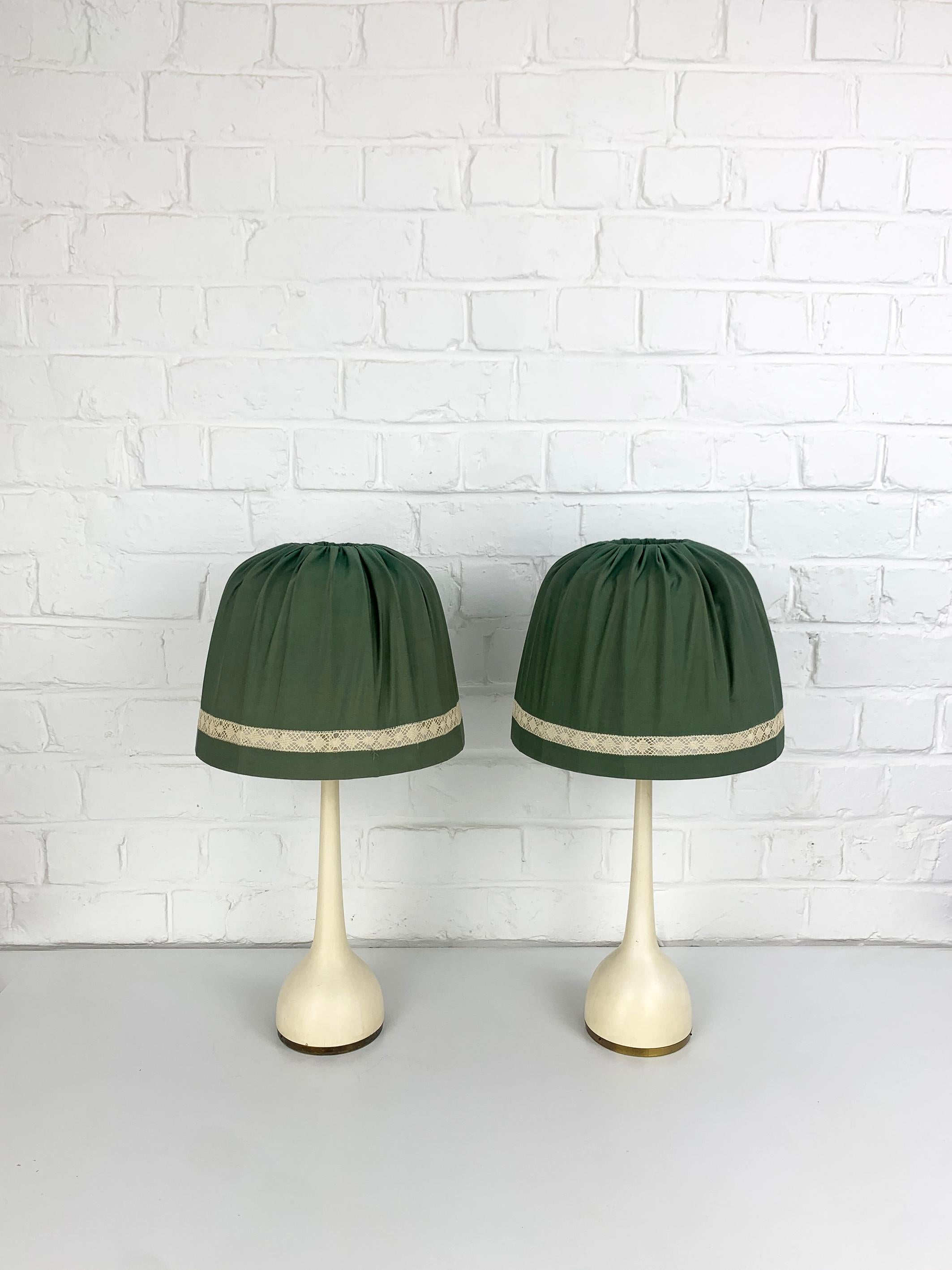 20ième siècle Paire de lampes de bureau B-44 de Hans-Agne Jakobsson pour AB Markaryd, Suède, années 1960 en vente