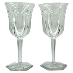Paar große Baccarat-Malmaison-Weingläser