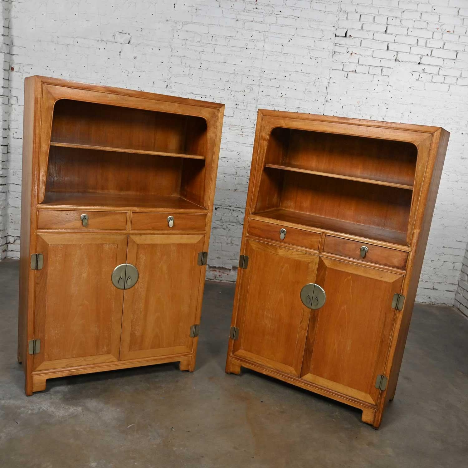 Pair Baker Far East Collection Michael Taylor Natural Elmwood Colonnade Cabinets For Sale 2