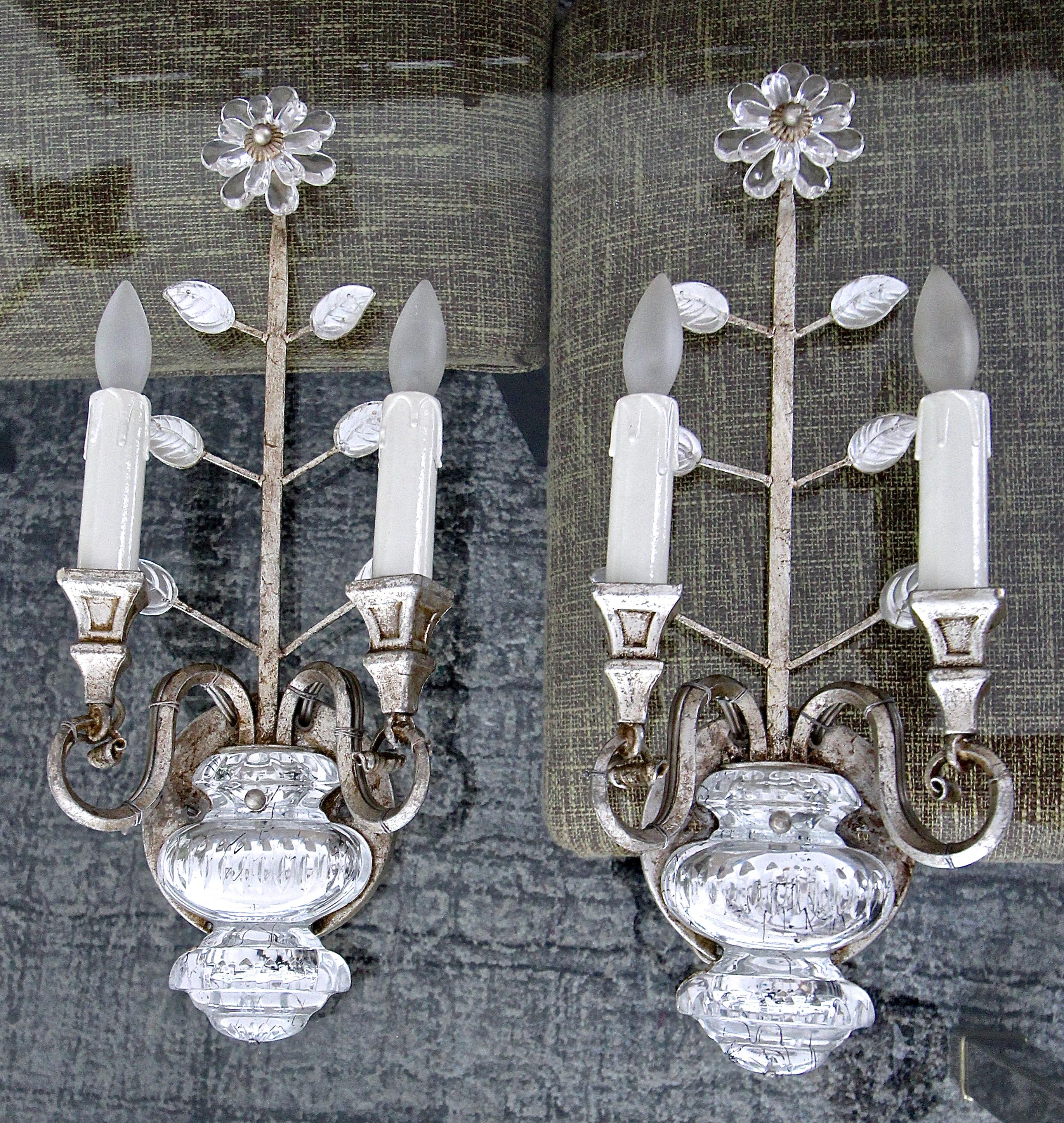 Pair of Banci Crystal Silver Gilt Flower Wall Sconces In Good Condition In Palm Springs, CA