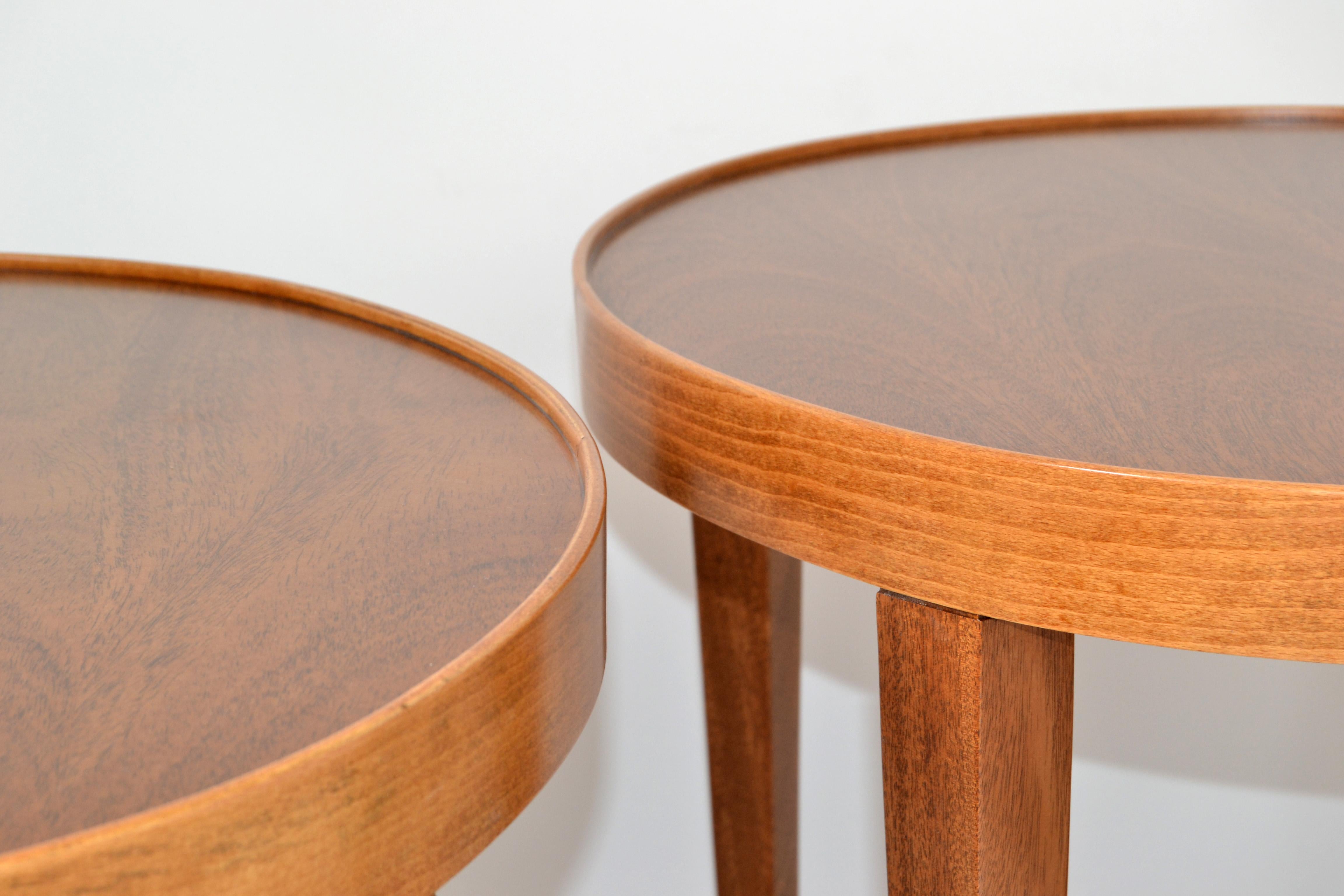 Pair, Barbara Barry Baker Furniture Walnut Oval End Side Table Newly Refinished For Sale 5