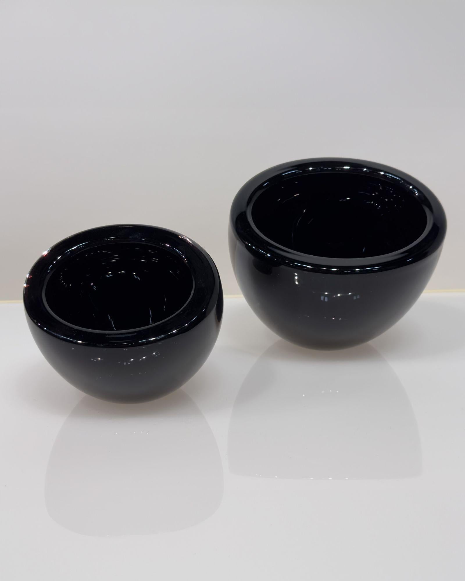 Italian Pair Barbini Black Murano Bowls, Italy 1960 For Sale