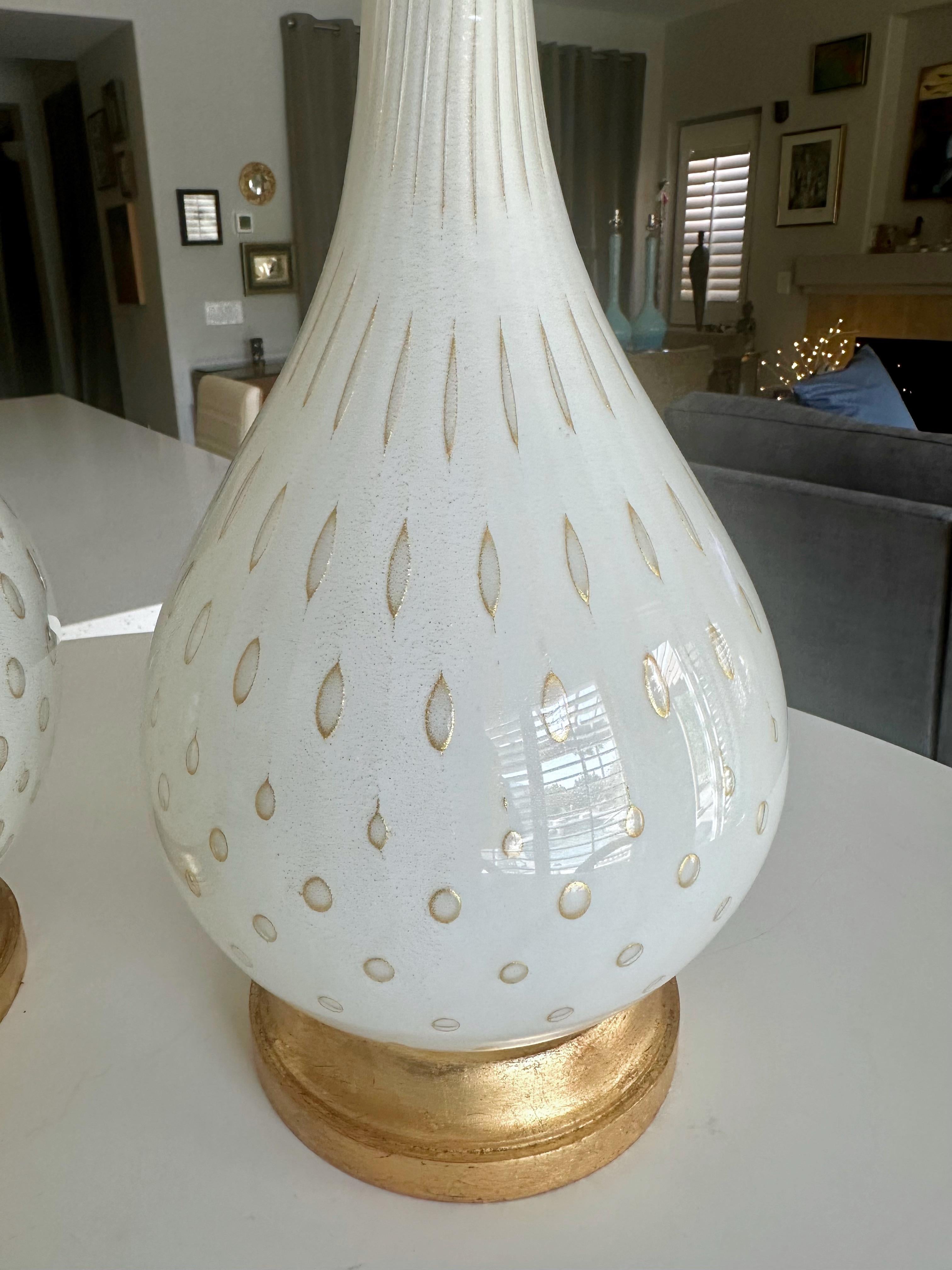 Pair Barbini Murano White Gold Glass Table Lamps For Sale 7