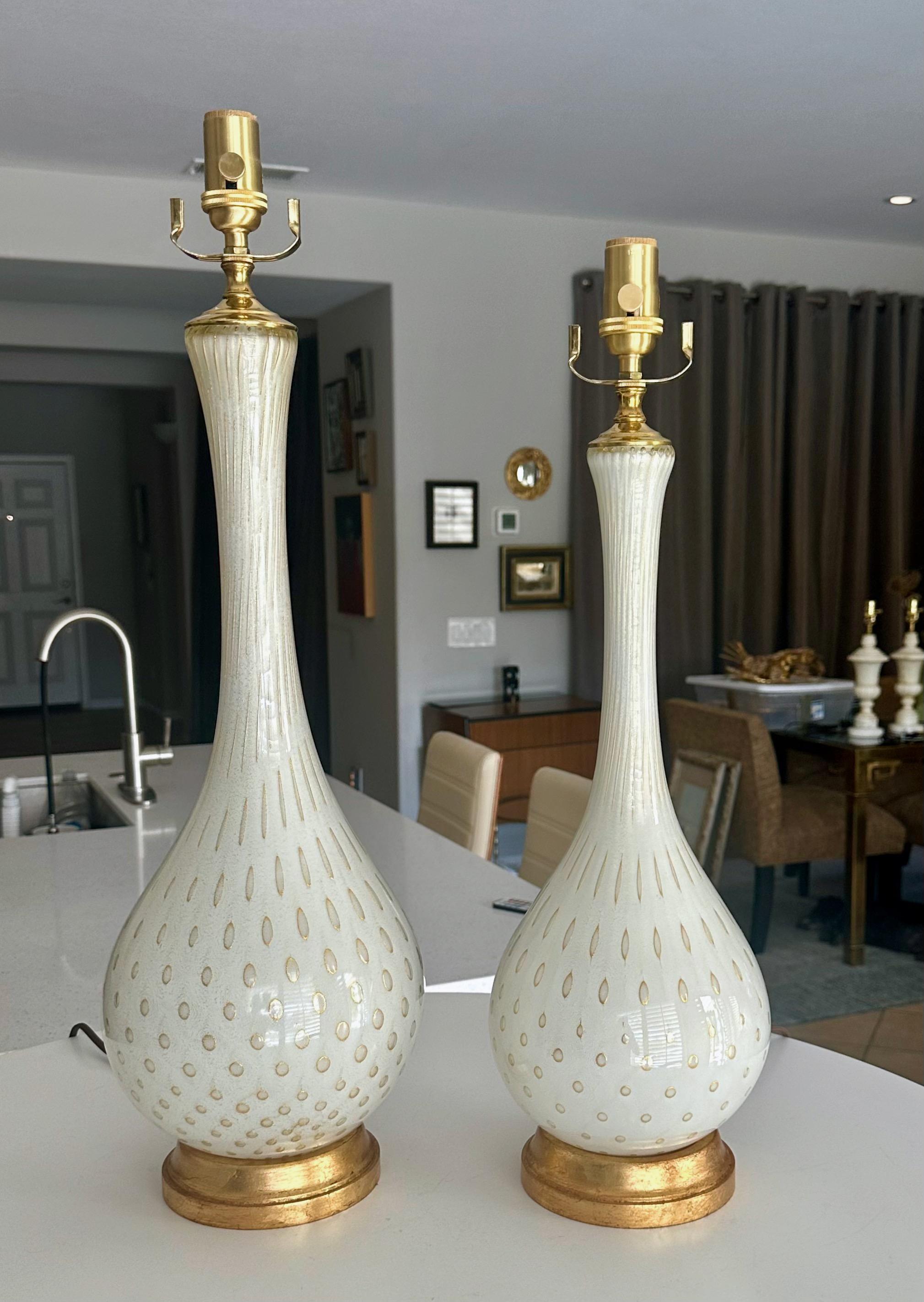 Pair Barbini Murano White Gold Glass Table Lamps For Sale 10