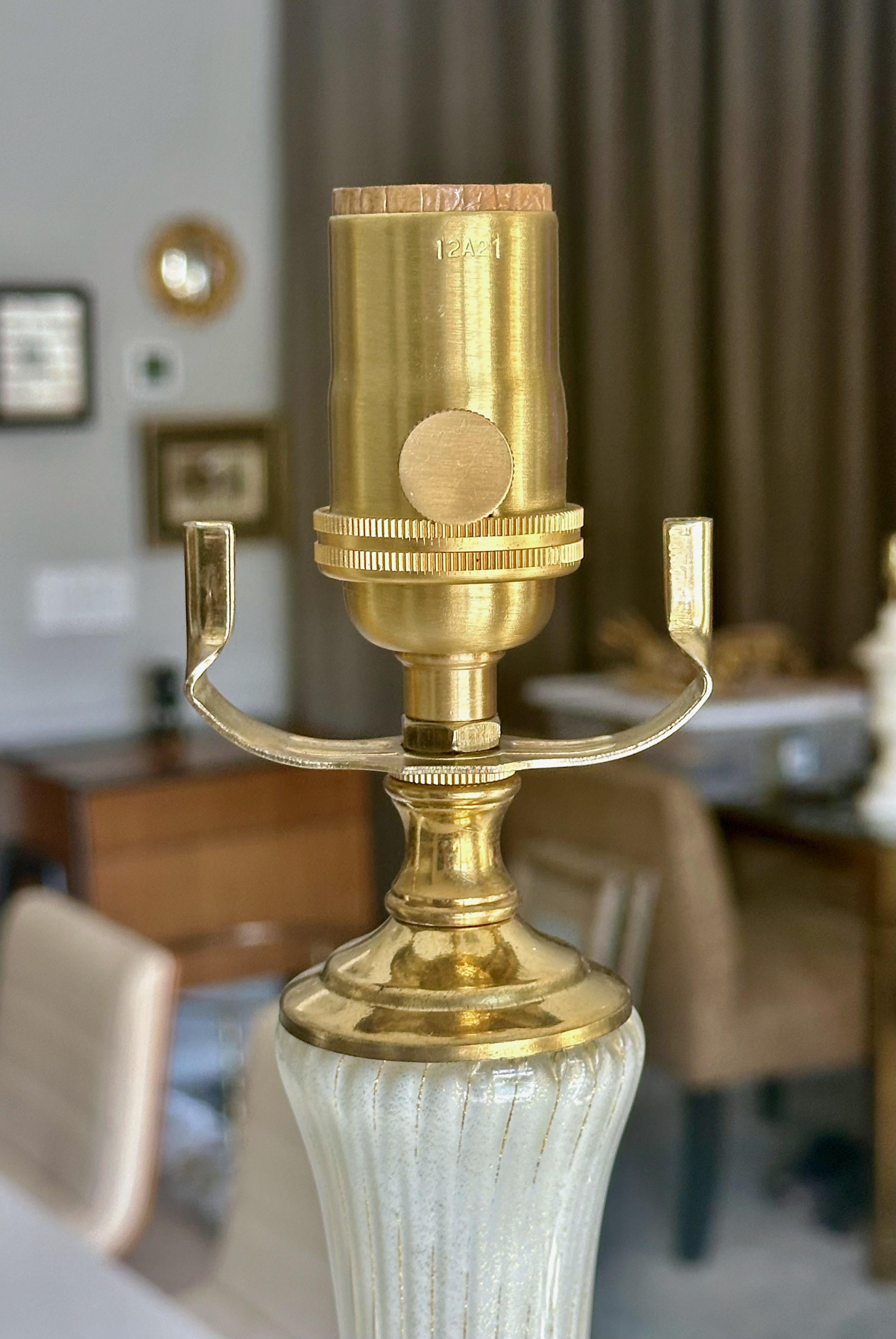 Pair Barbini Murano White Gold Glass Table Lamps For Sale 2