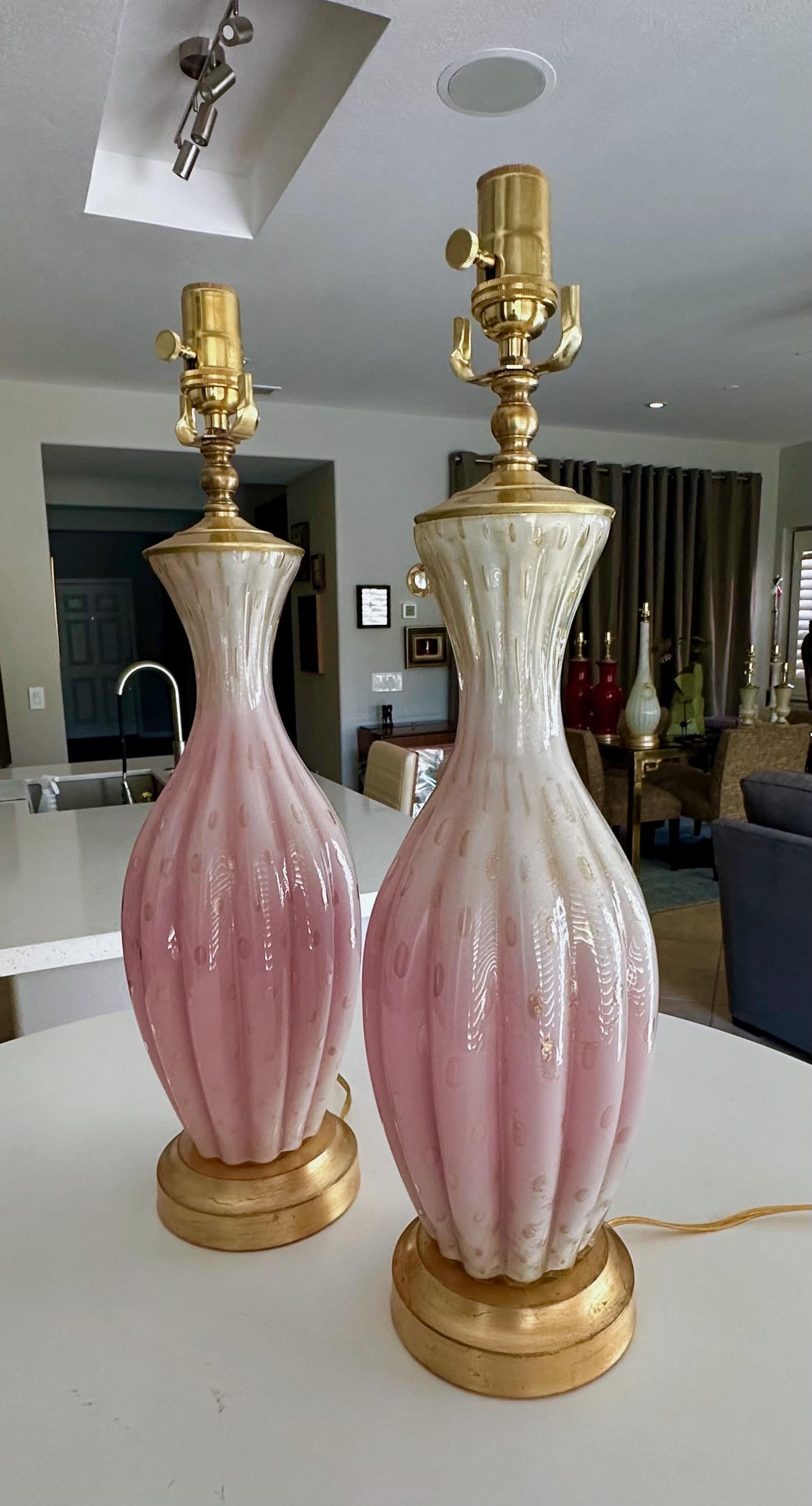 Pair Barbini White & Pink Gold Murano Glass Lamps In Good Condition For Sale In Palm Springs, CA