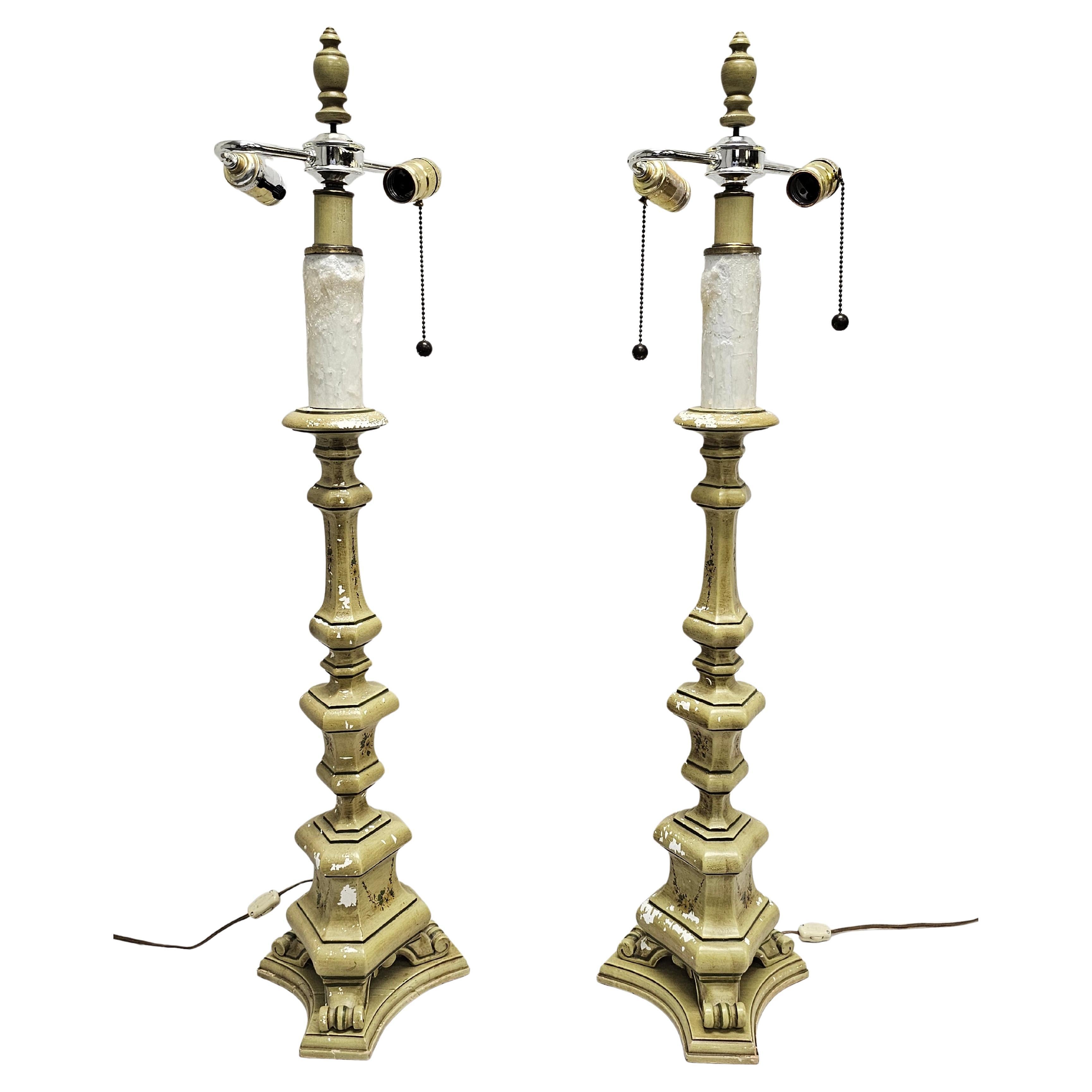 Paar handbemalte italienische Pricket-Kerzenständer im Barockstil (Neobarock) im Angebot