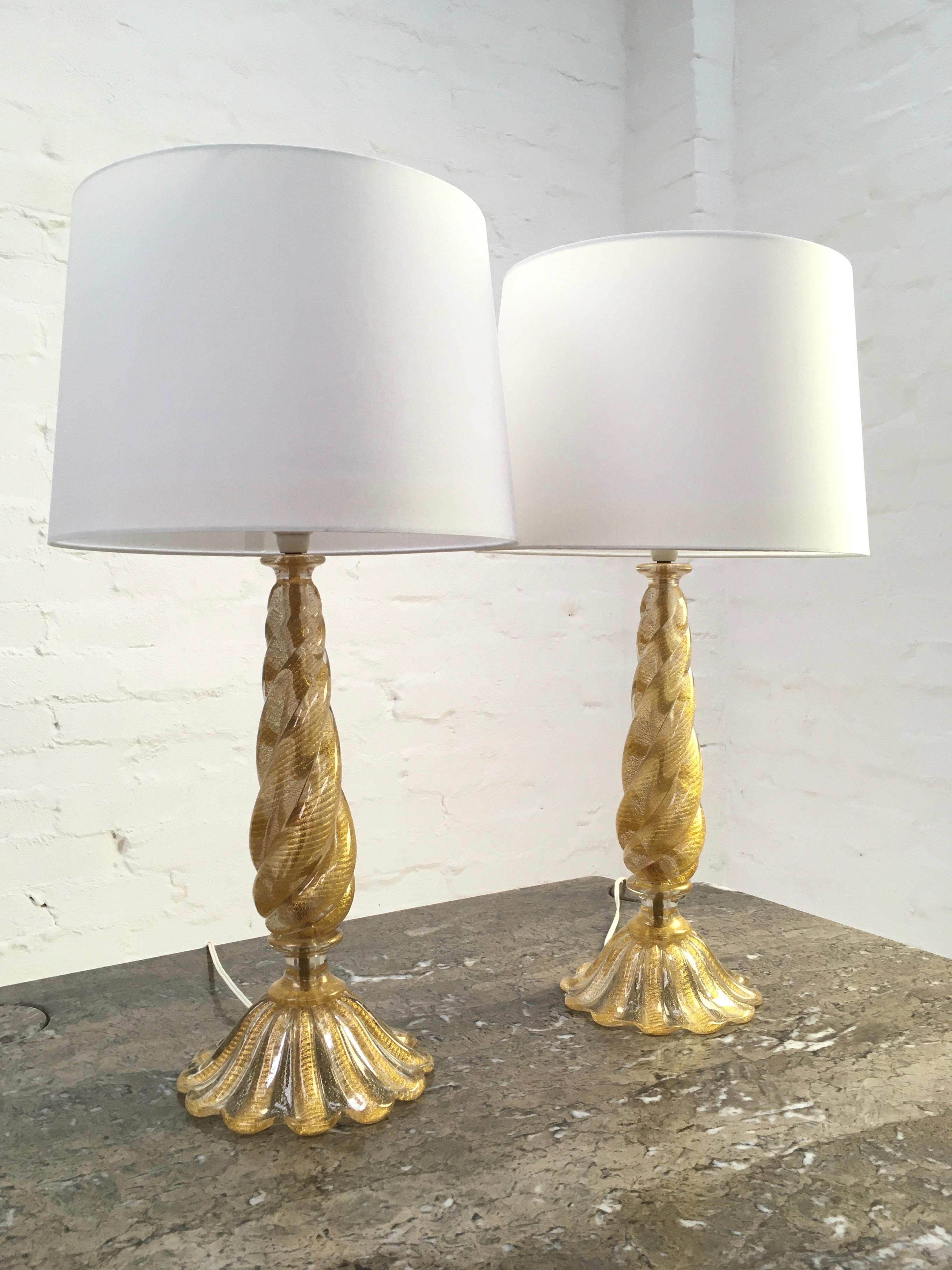 Italian Pair of Barovier and Toso 'Cordonato D'oro' Murano Glass Lamps, Italy, 1950s For Sale