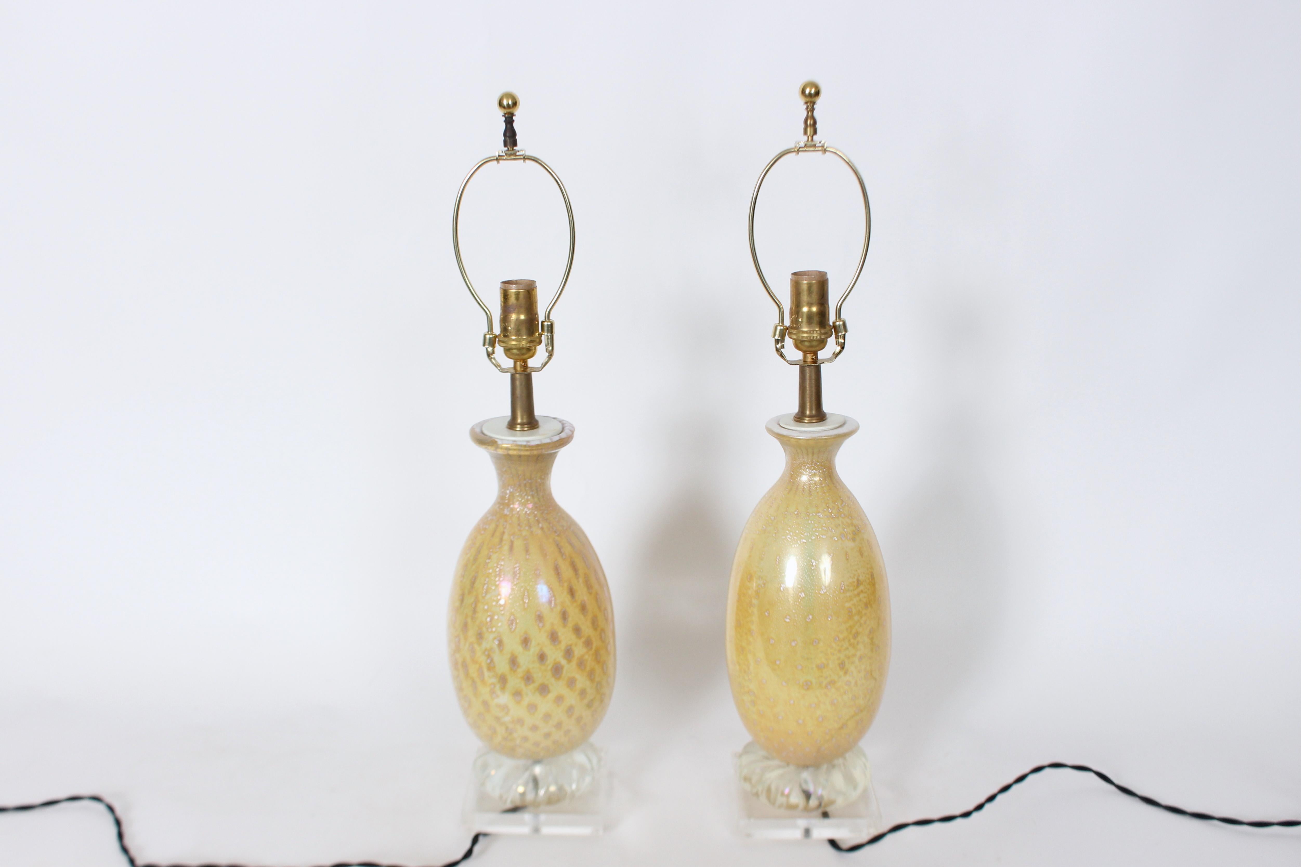 Italian Pair Barovier et Toso Iridescent Yellow Murano Glass Table Lamps, 1950's For Sale