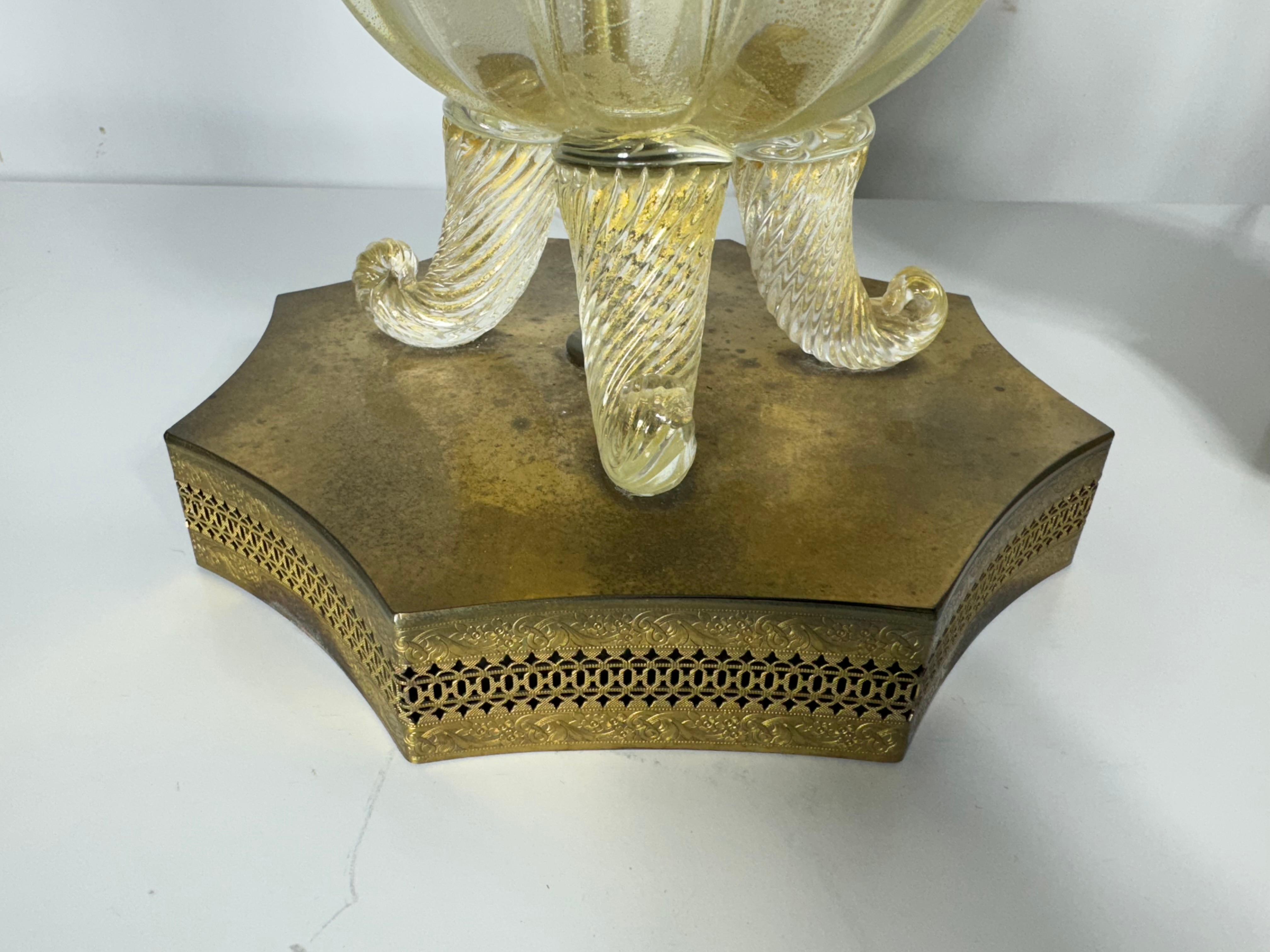 Paire de lampes de bureau italiennes Barovier & Toso Murano à pieds en or en vente 3