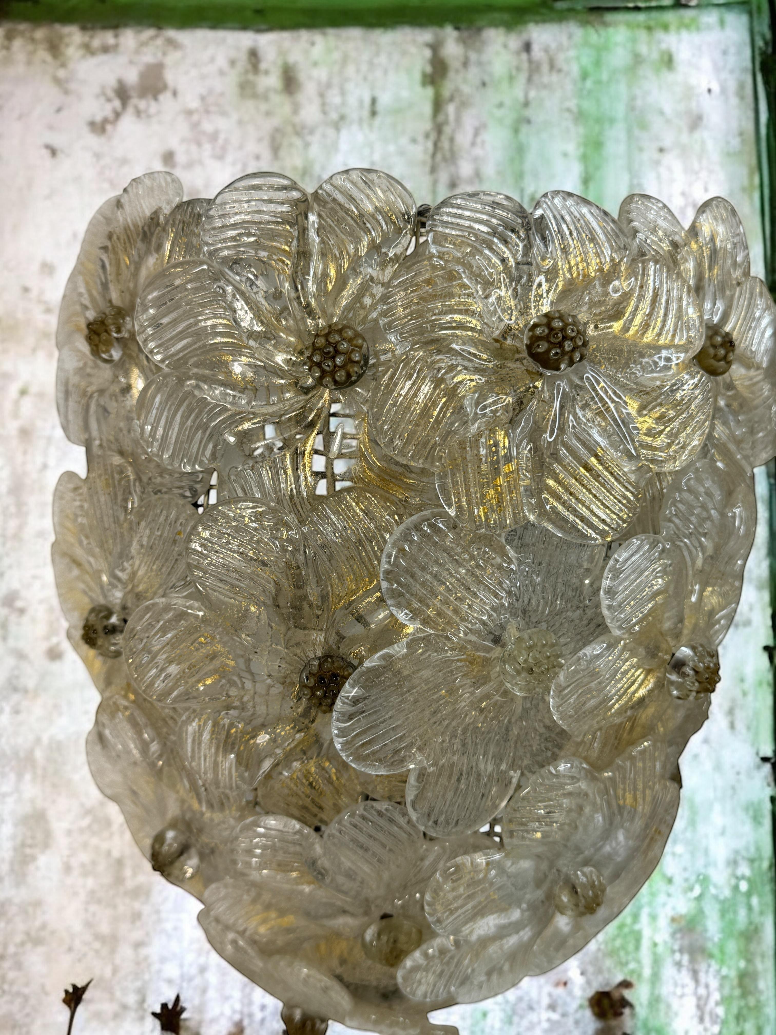 Paire d'appliques Barovier&Toso Verre de Murano or et panier de fleurs de glace, années 1950 12