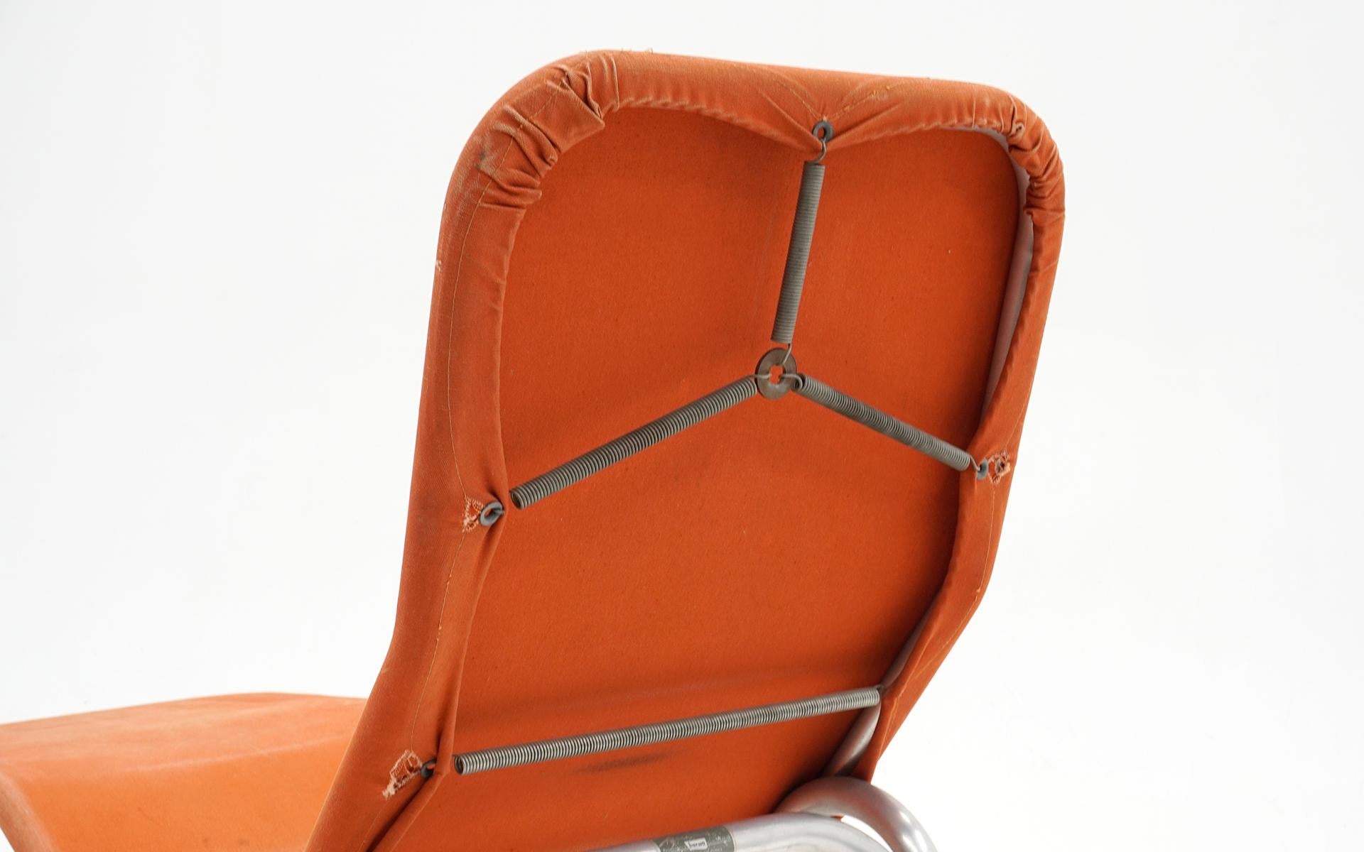 Aluminum Pair Barwa Reclining Lounge Chairs in Blue and Orange, Outdoor or Indoor, Signed For Sale