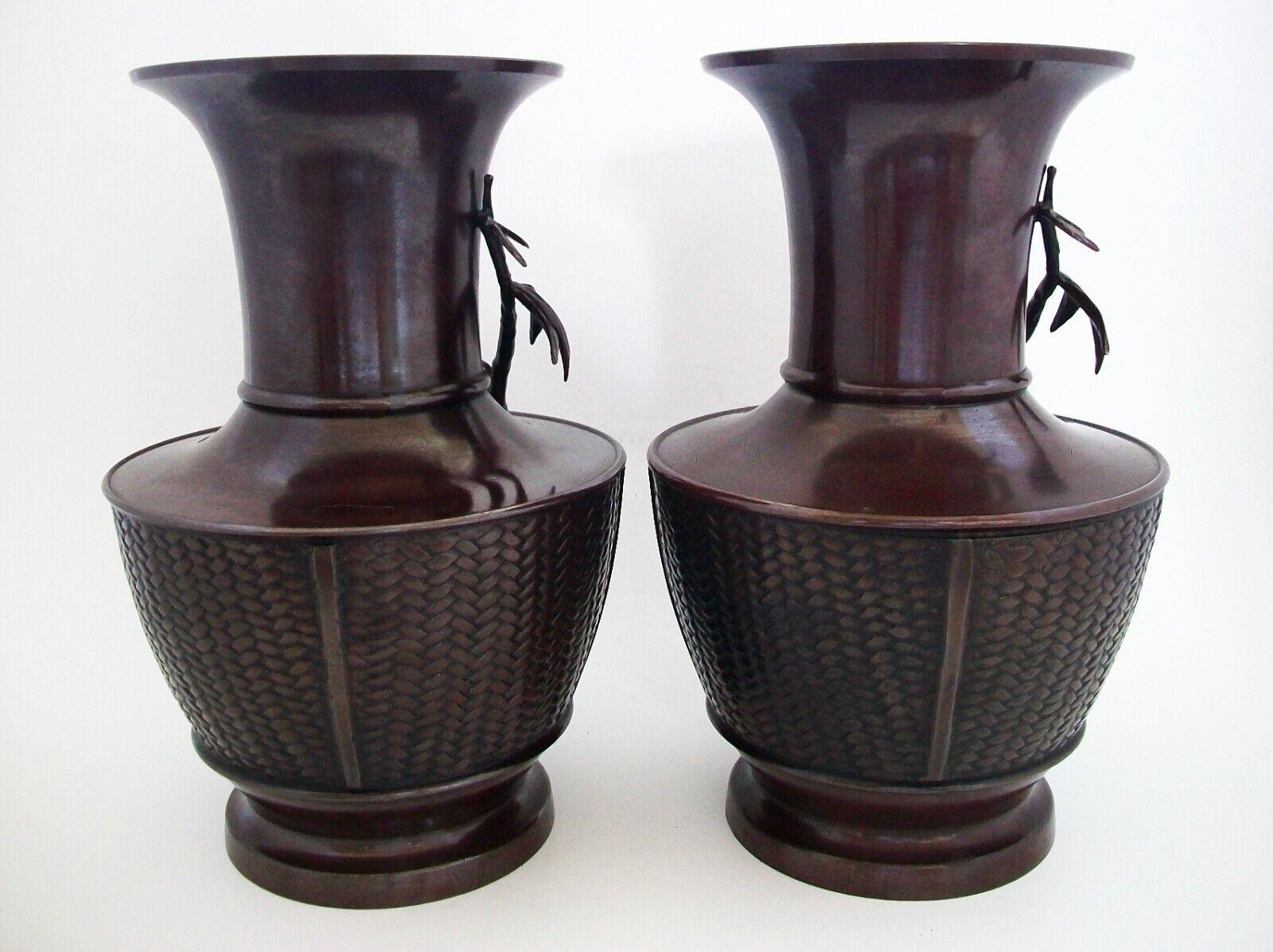 Pair Basket Weave Bronze Vases with Applied Bamboo Branch, Japan, 20th Century In Good Condition For Sale In Chatham, ON