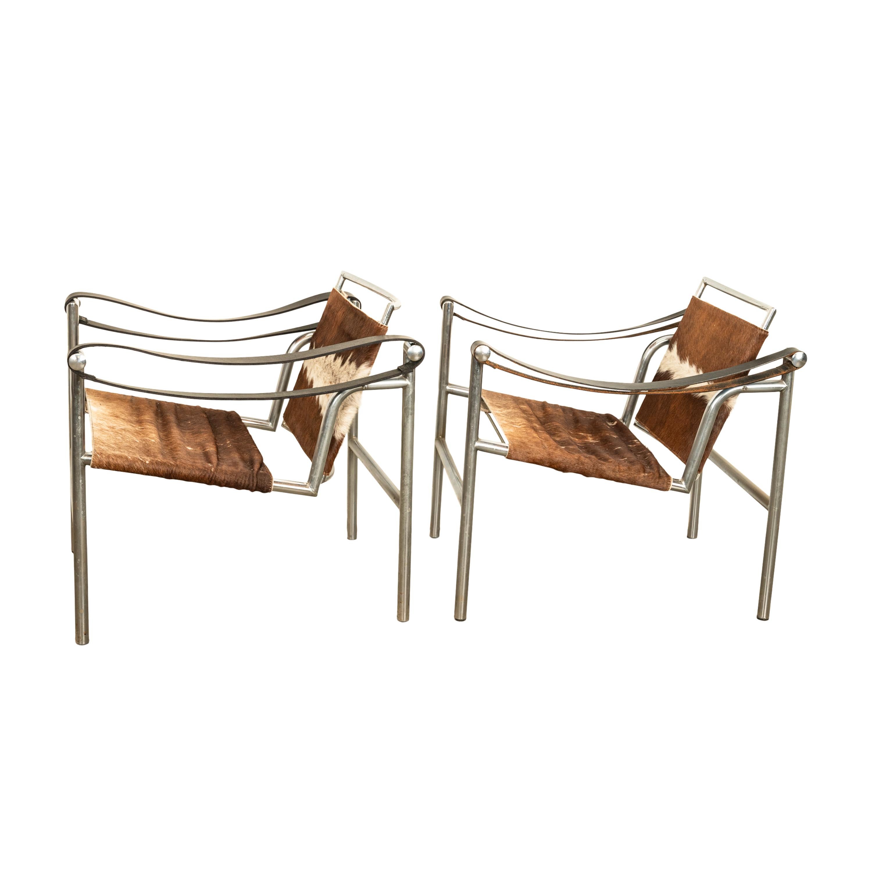 Paire de fauteuils Bauhaus Basculant LC1 Le Corbusier cuir de vache Cassina des années 1960 en vente 2