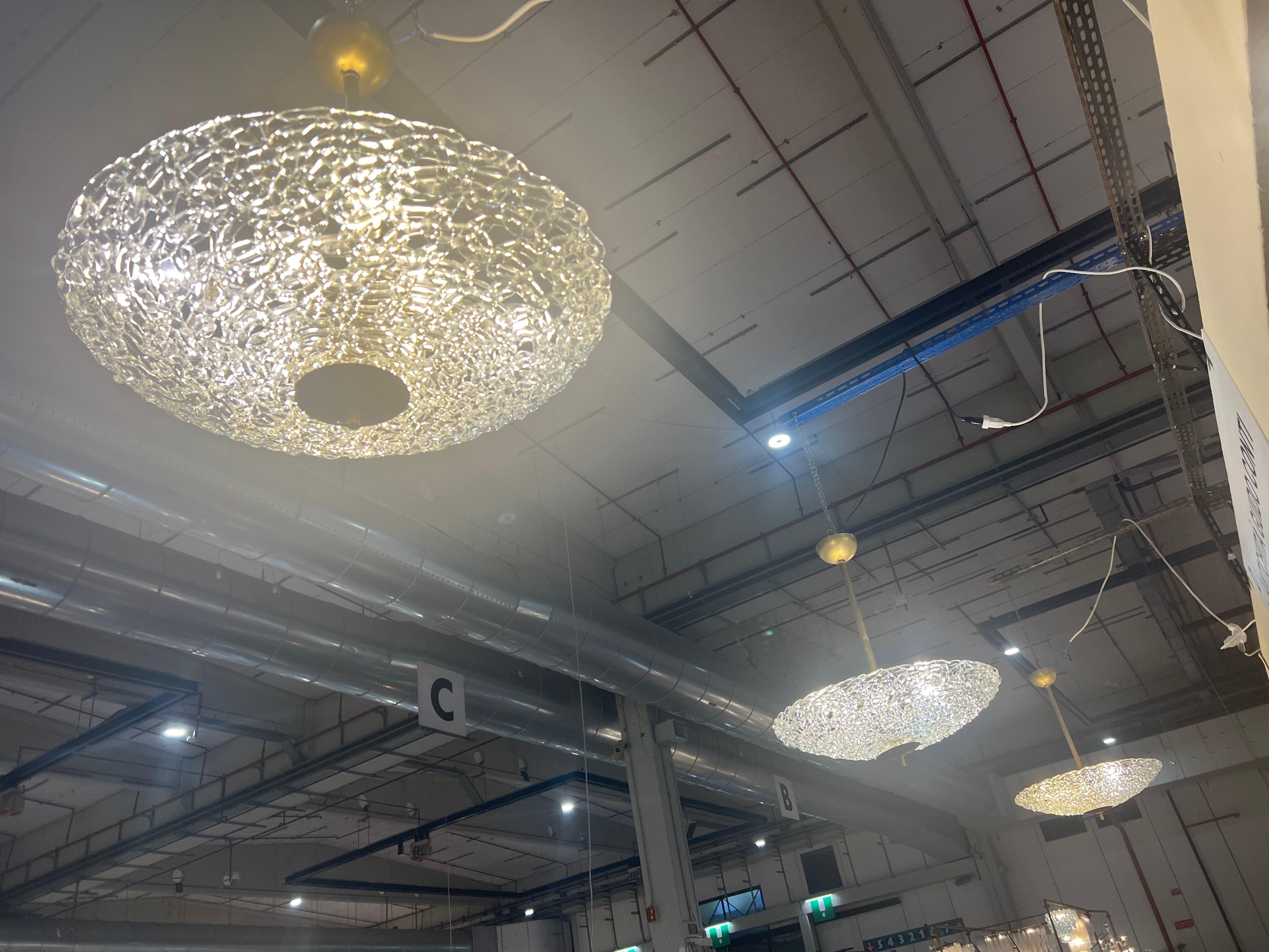 Pair Beautiful 1980’s Vintage Italian Murano chandeliers For Sale 3