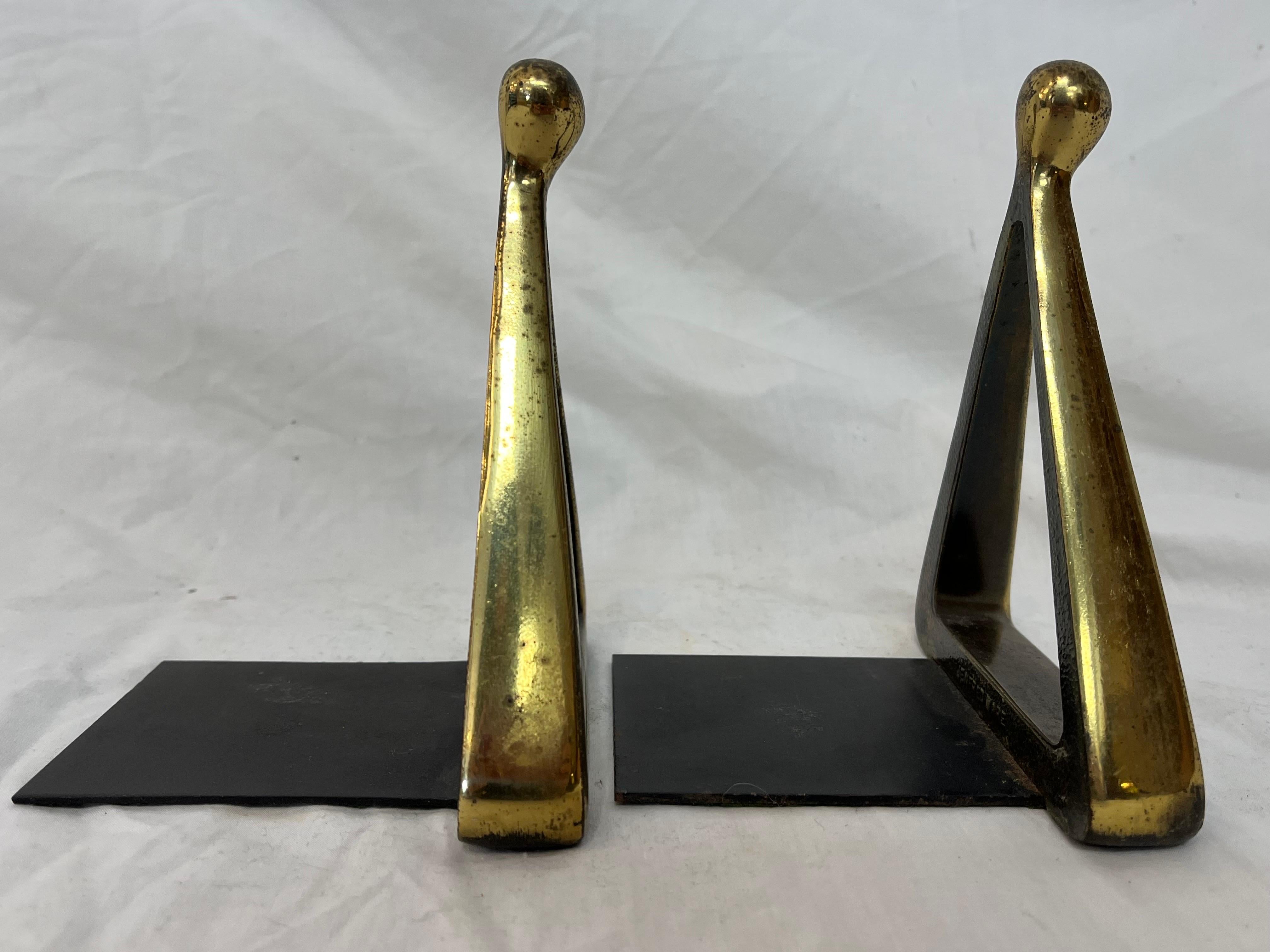 20th Century Pair Ben Seibel Vintage and Well Patinated Triangle Bookends for Jenfredware