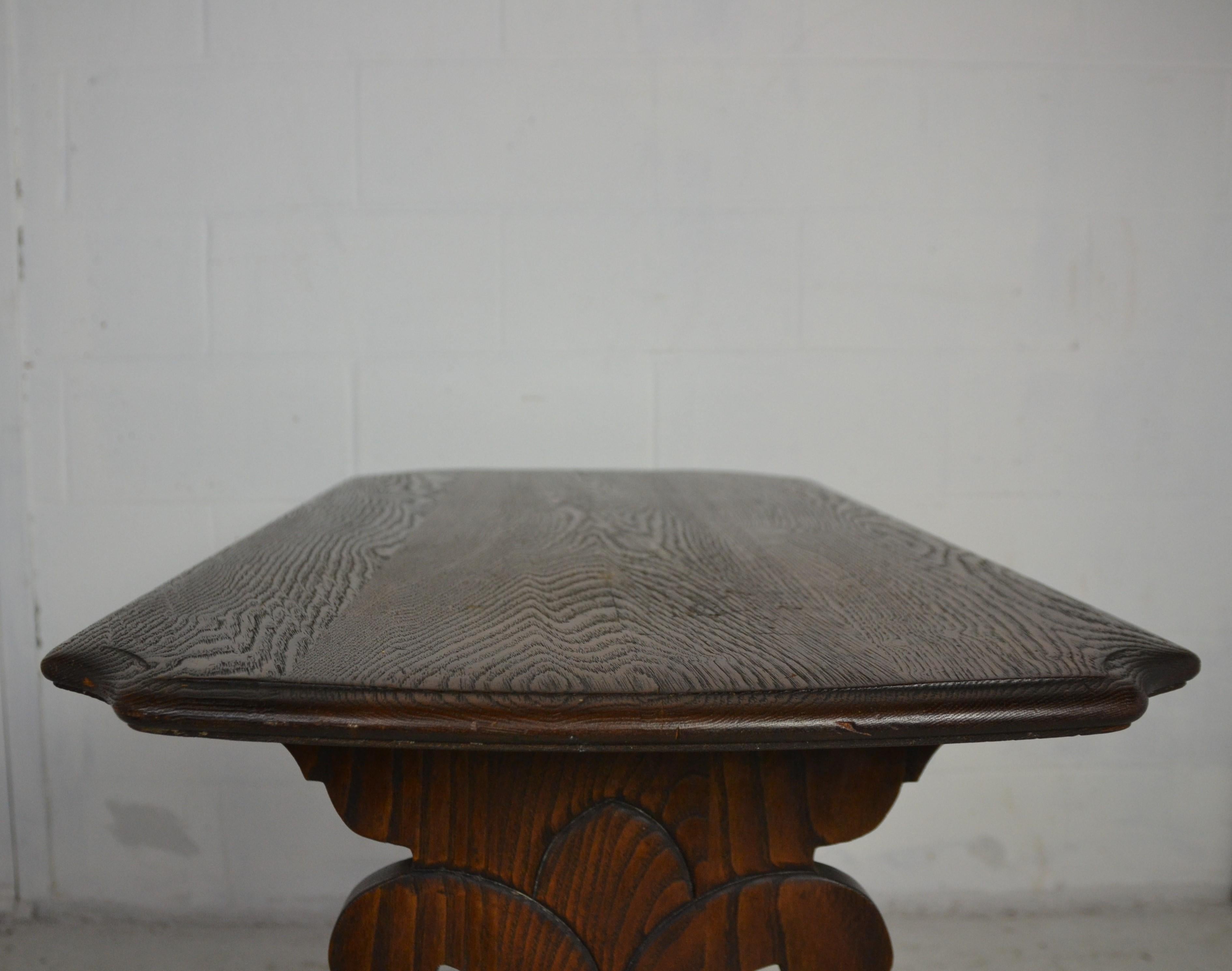 Pair of Berkey & Gay End Tables 1