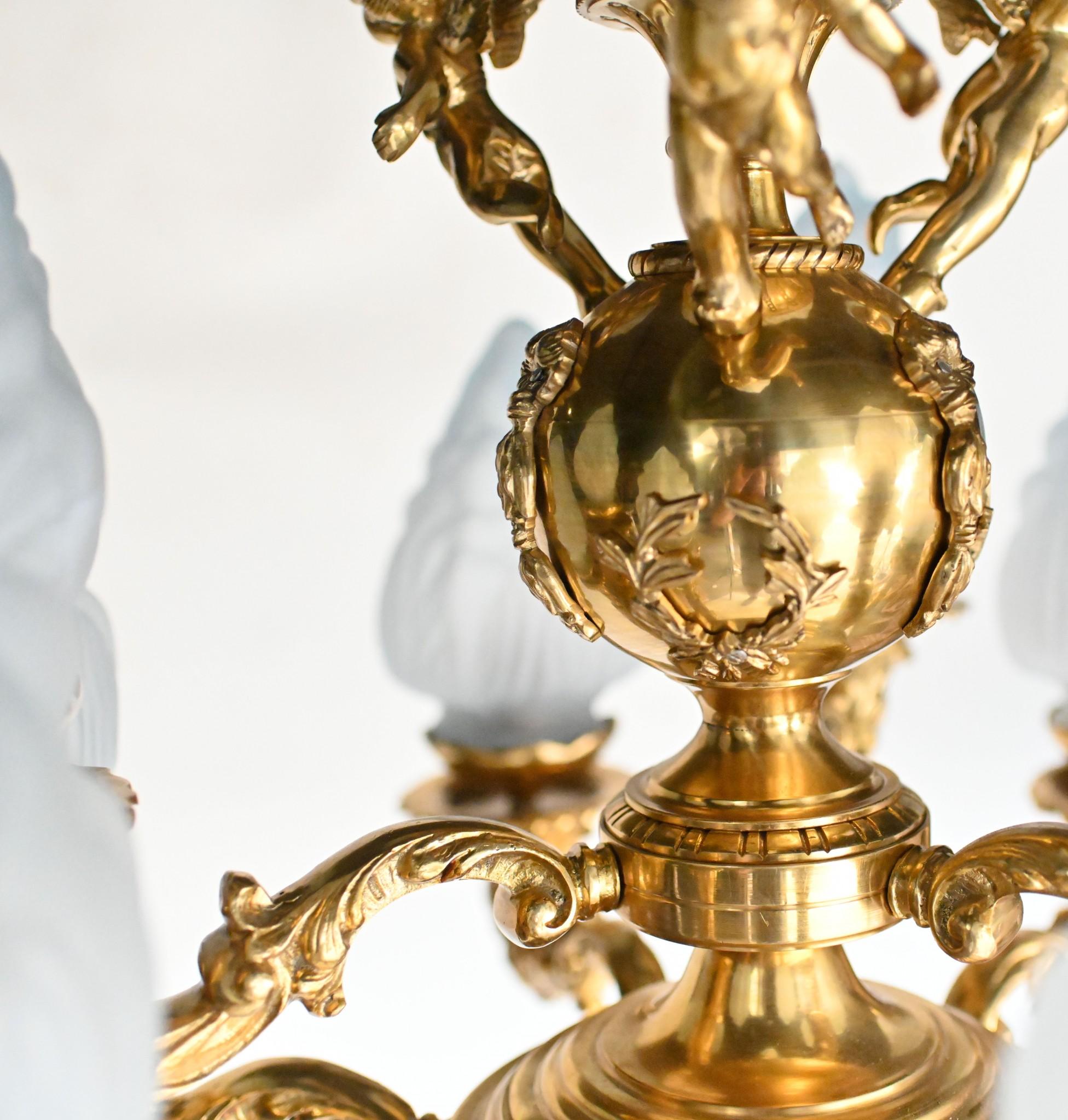 Paire de grands lampadaires français en marbre doré Lights Architectural Candelabras en vente 9