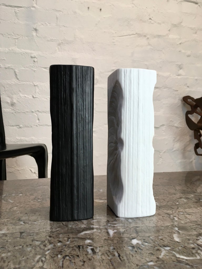 Late 20th Century Pair Black and White Op Art Rosenthal Studio-Linie Vases Martin Freyer For Sale