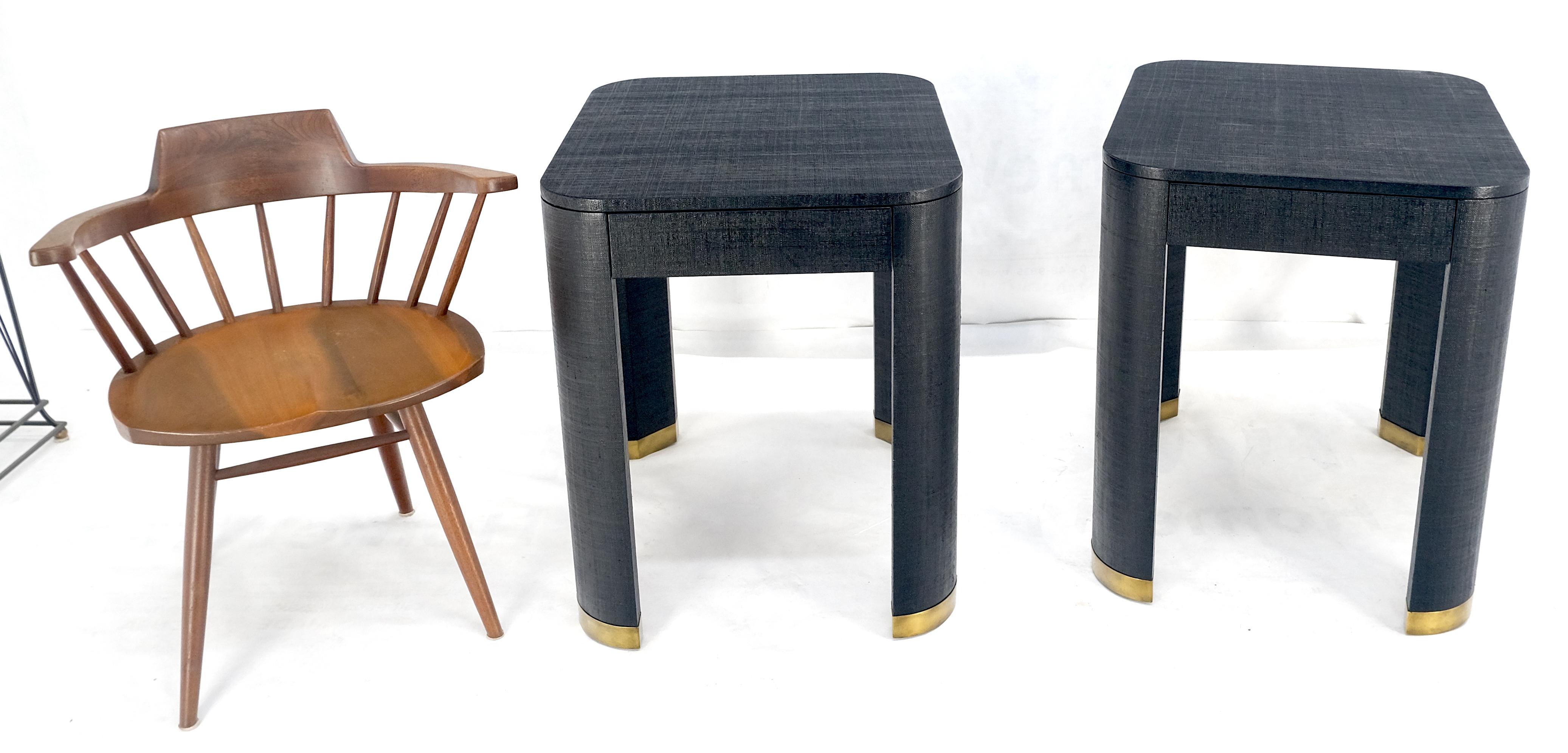 Inconnu Paire de tables de chevet à un tiroir en laque noire enveloppée de tissu d'herbe MINT ! en vente