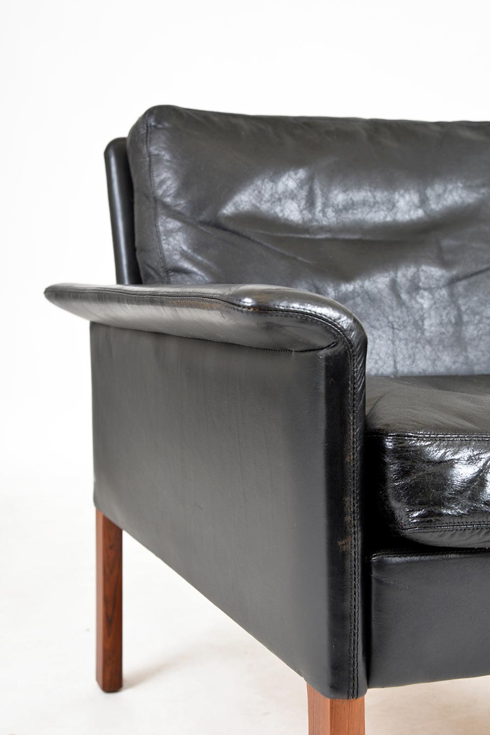 Pair Black Leather Lounge Chairs Model 500 by Hans Olsen CS Møbler Denmark 1960s 10