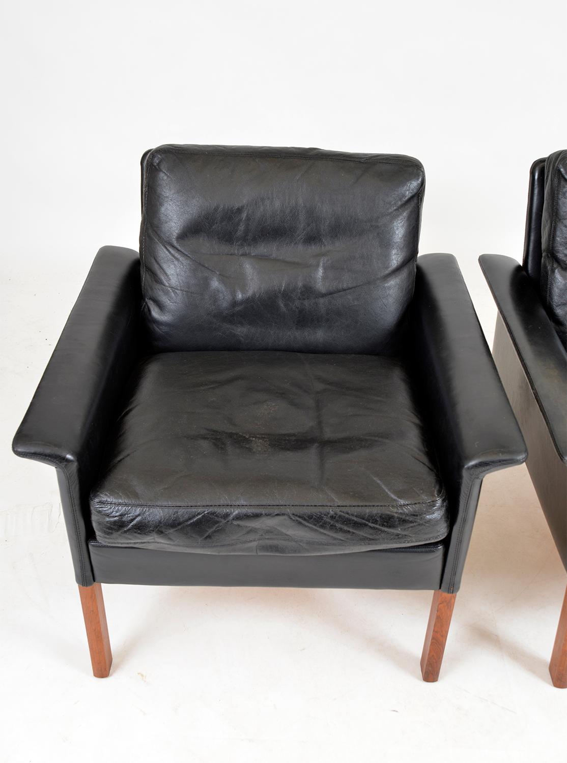 Pair Black Leather Lounge Chairs Model 500 by Hans Olsen CS Møbler Denmark 1960s 1