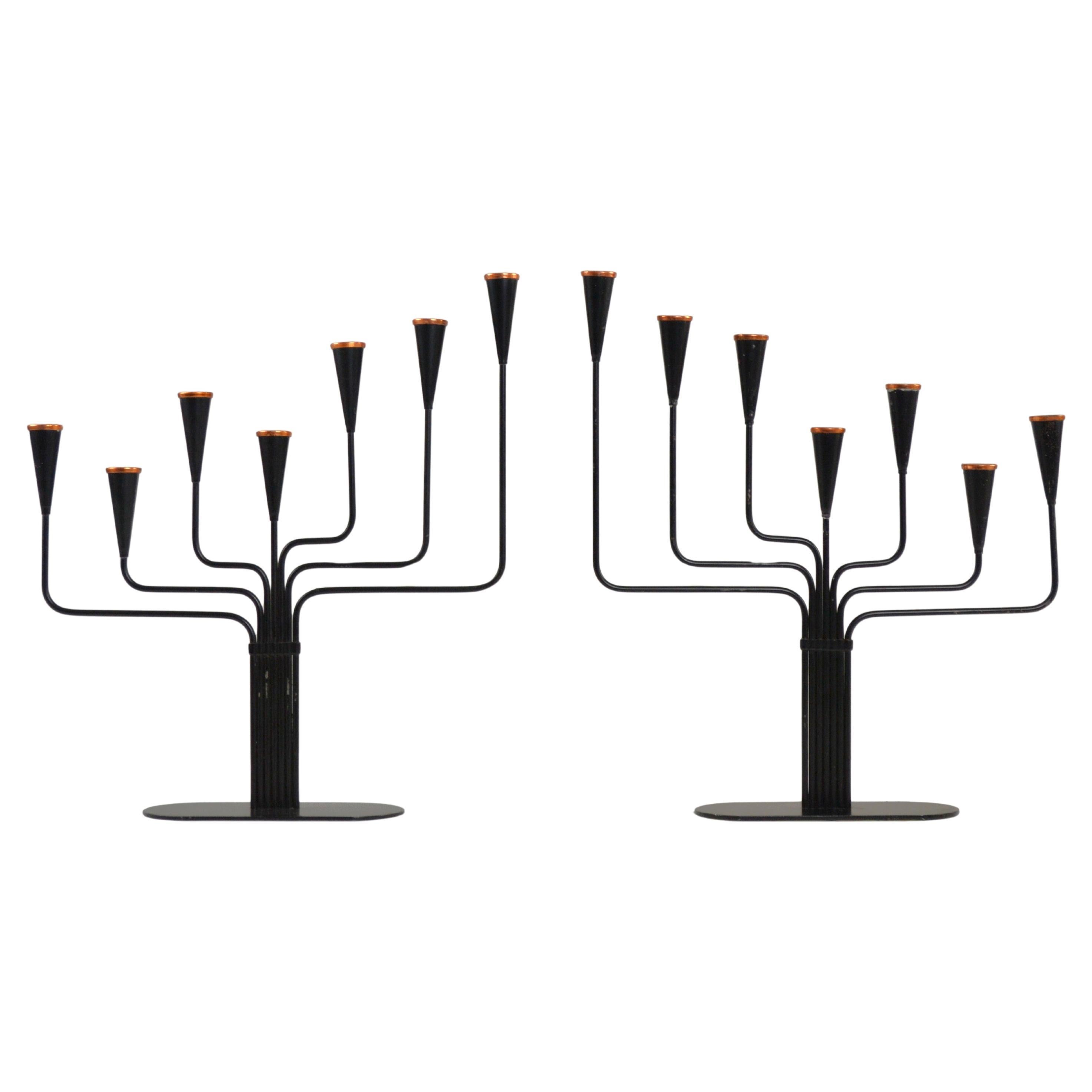 Coppia di candelabri in metallo nero di Gunnar Ander per Ystad-Metall, Svezia, anni '60